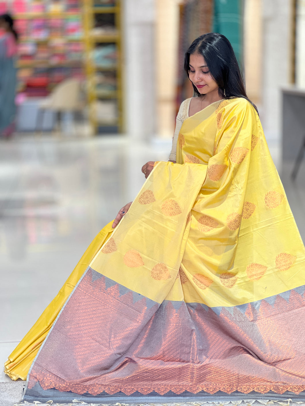 Traditional Buta Weaved Semi Silk Saree | KRK440