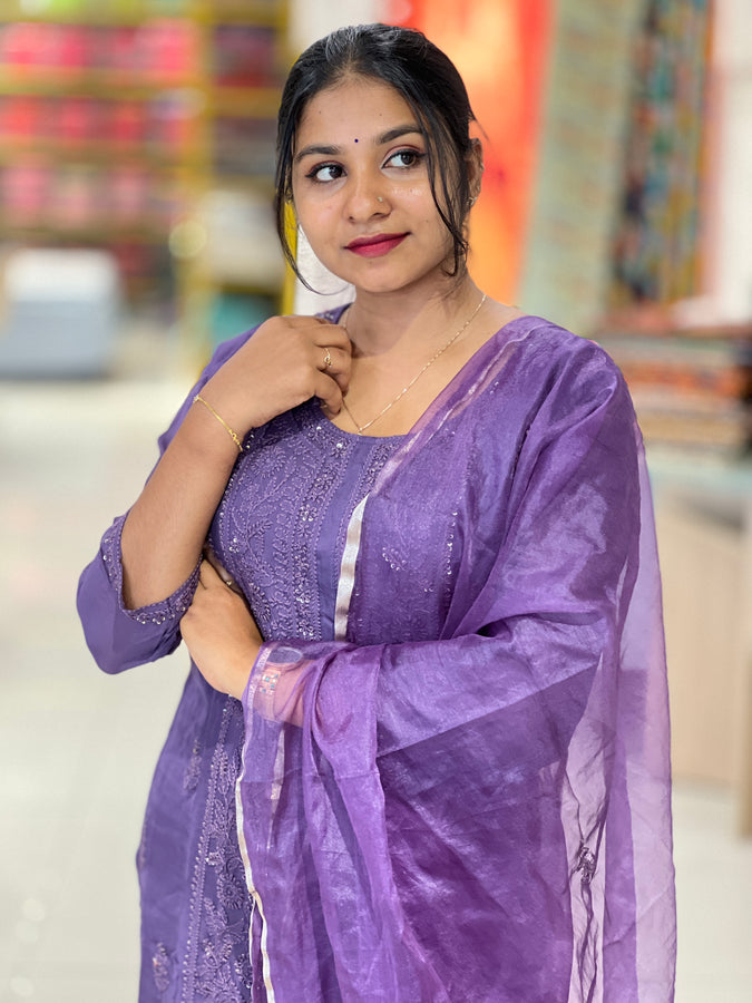 Hand Embroidered Organza Kurta Set | FW349
