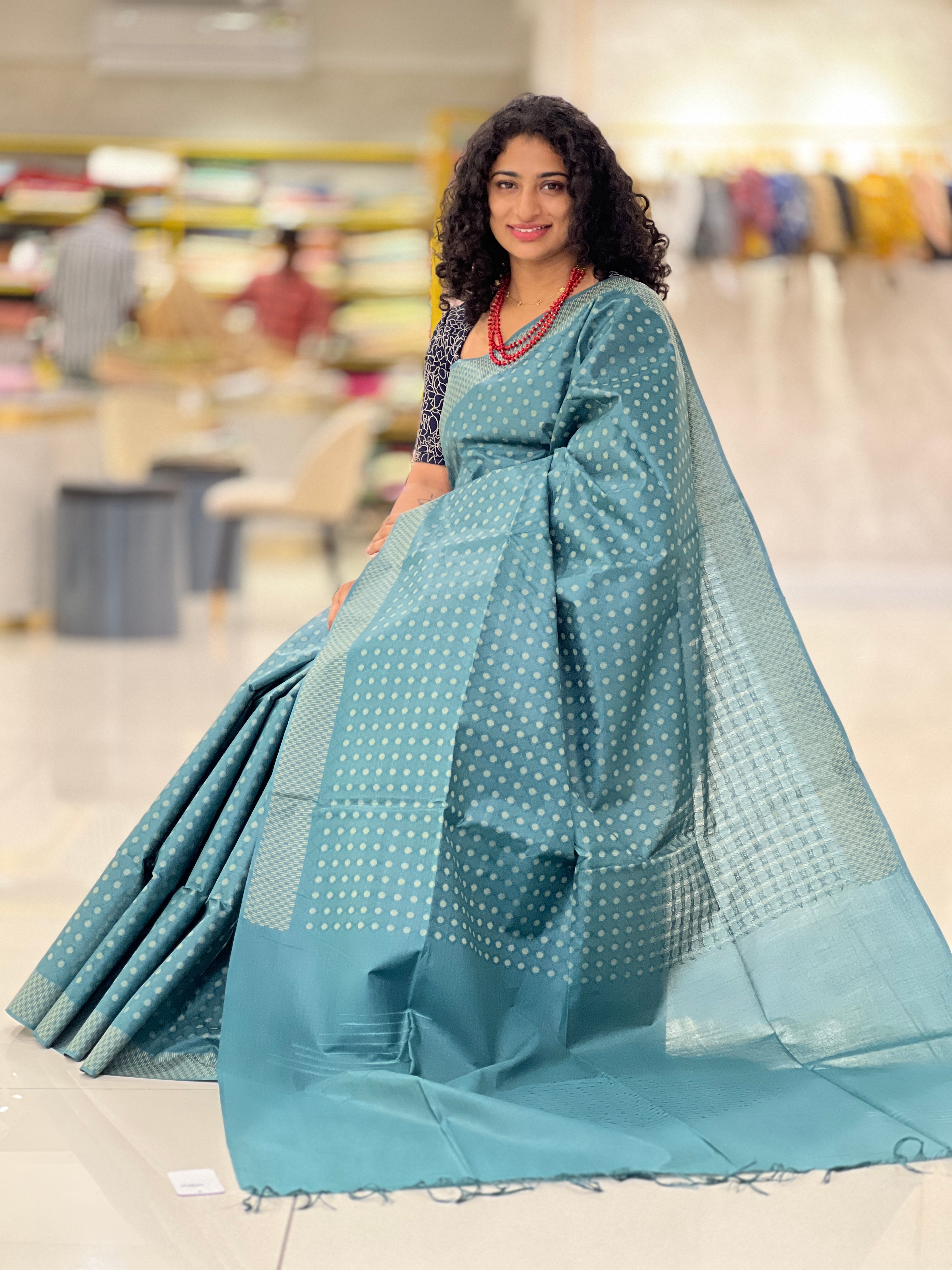Diamond Check Patterned Tussar Saree | ACT1184