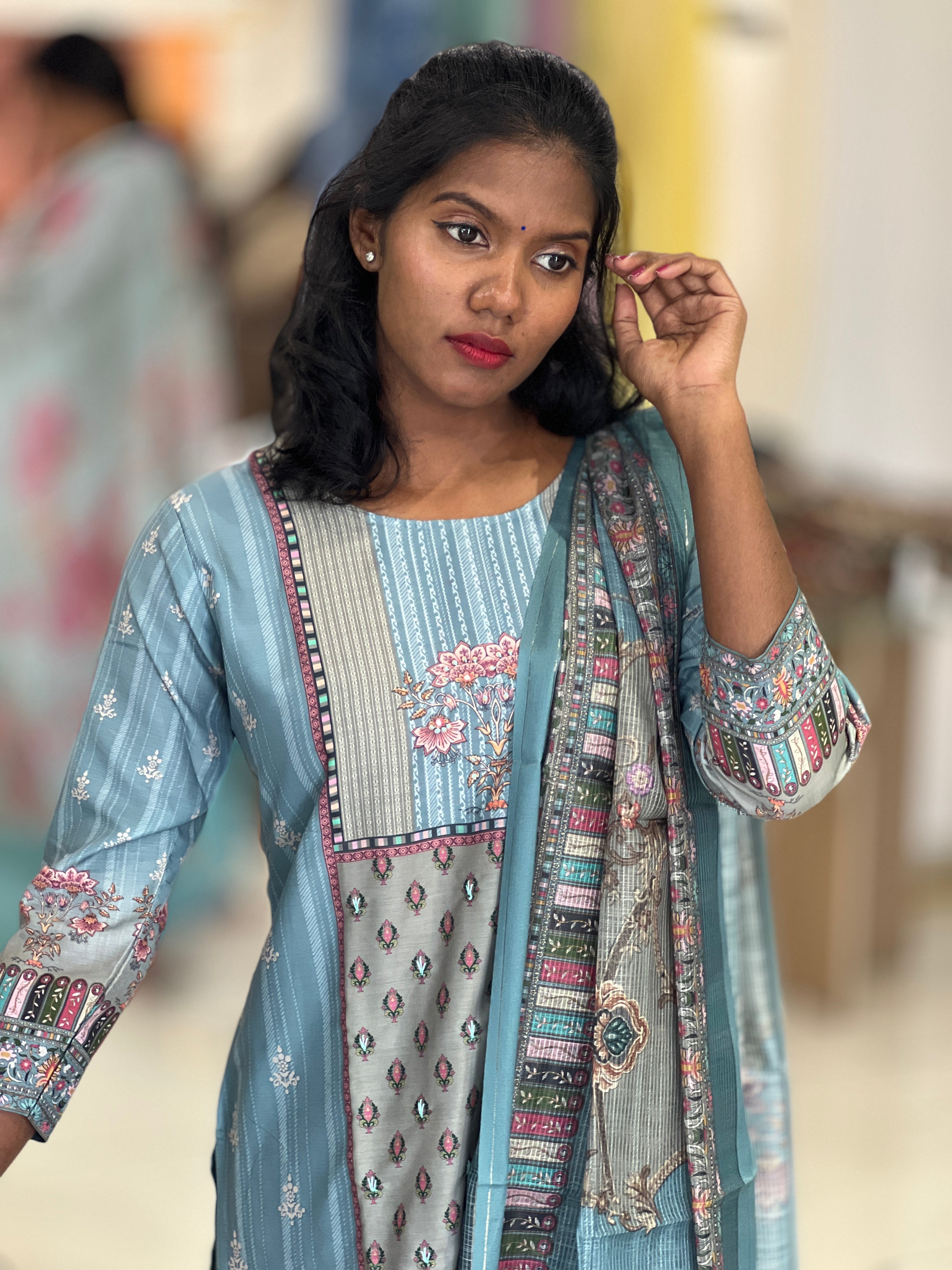 Digital Printed Muslin Finish Kurta Set | VFD128