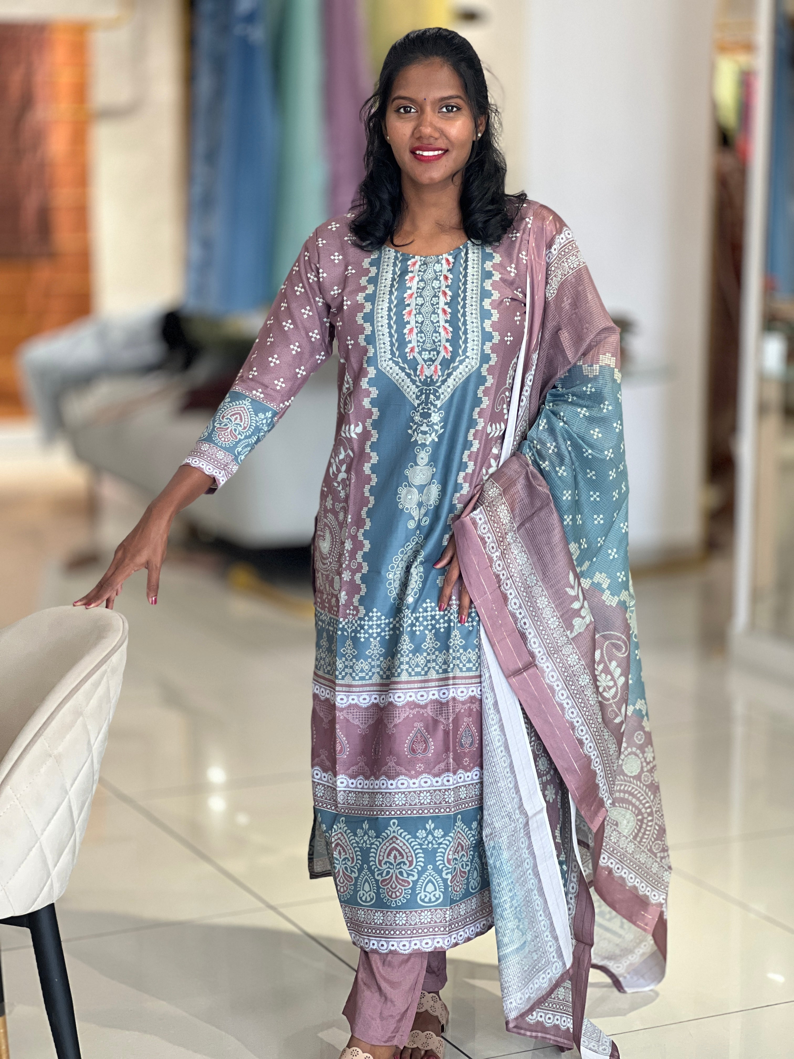 Digital Printed Muslin Finish Kurta Set | VFD129