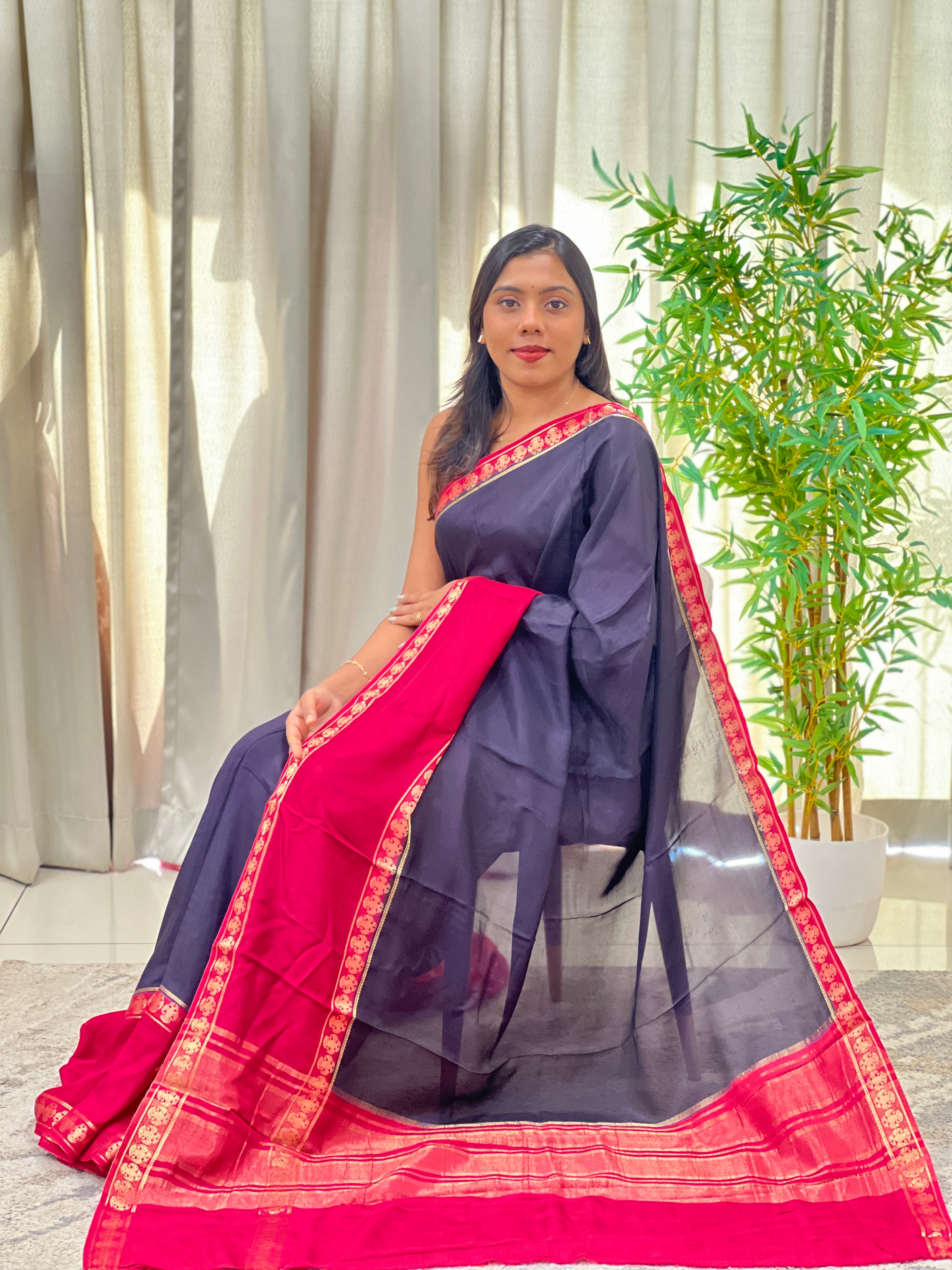 Traditional Motifs Pattern Crepe Silk Saree | GOT103