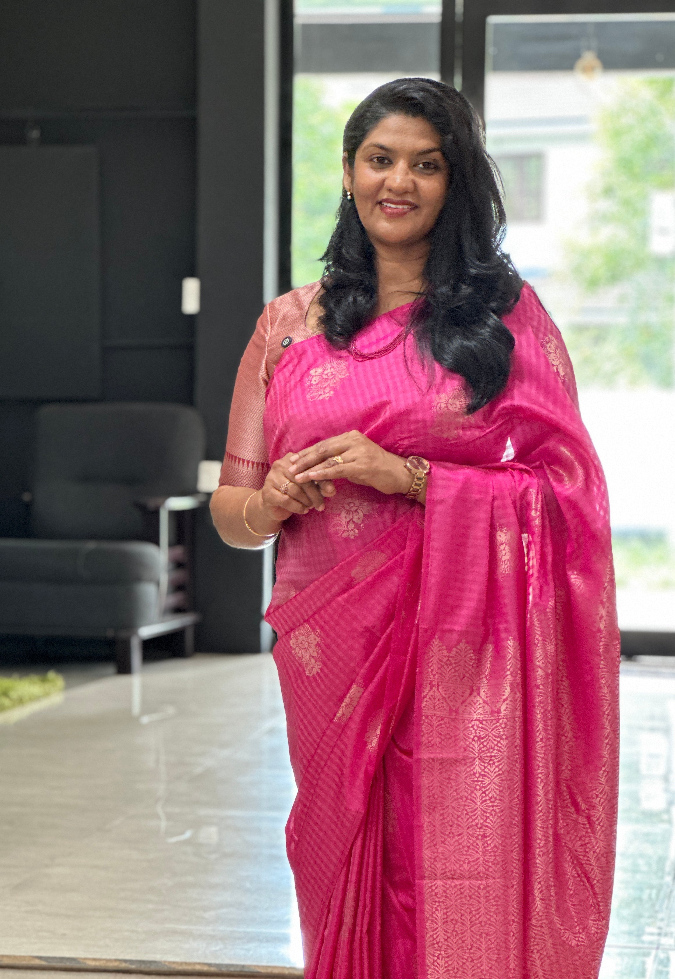 Check Woven Pattern Semi Soft Silk Saree | SEN146