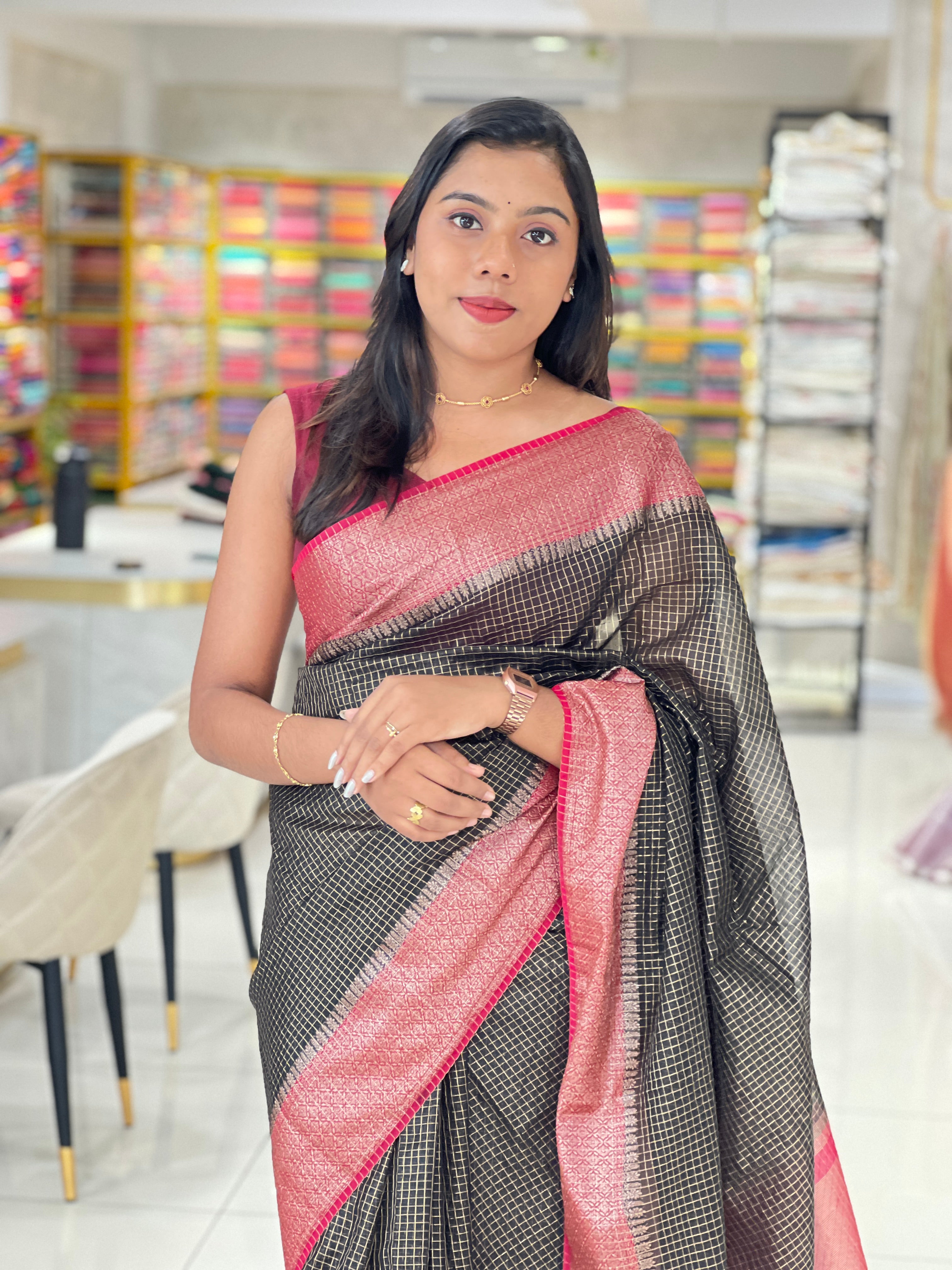 Check Pattern Pattern Semi Silk Saree | ZSS569