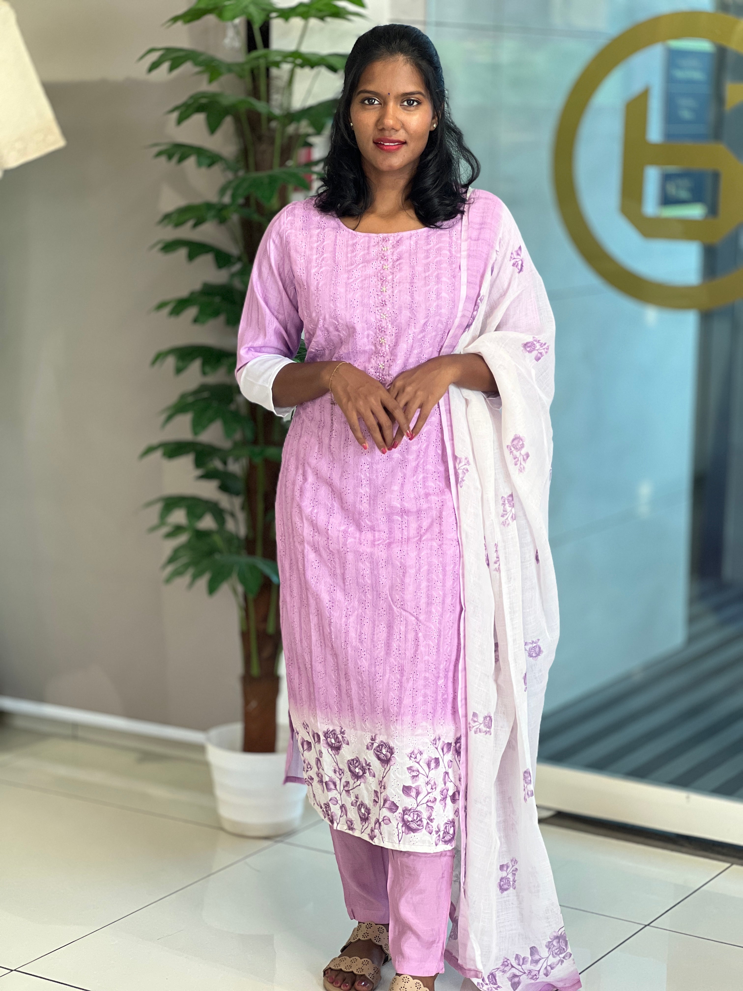 Embroidery & Hakoba Detailed Cotton Kurta Set | VFD133