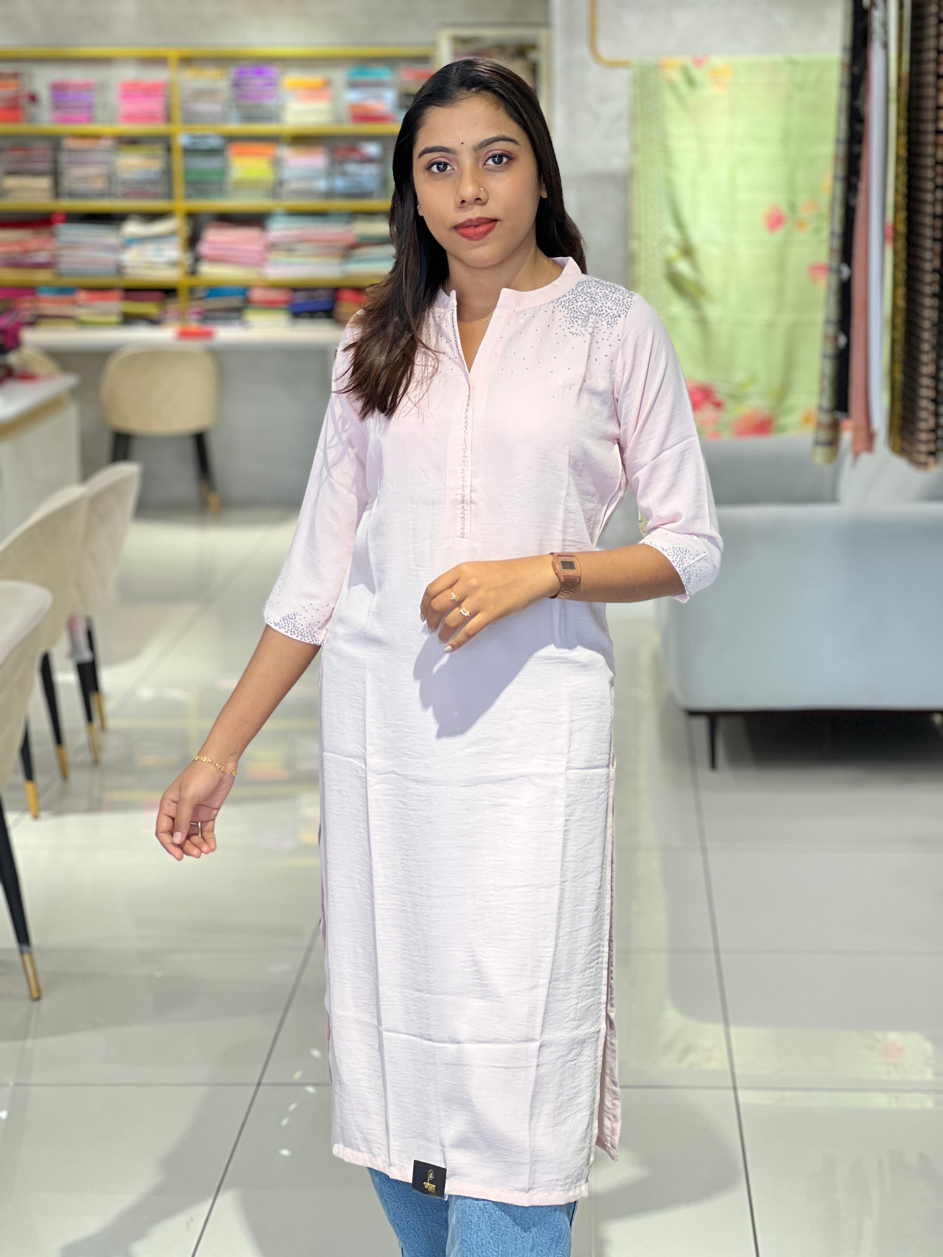 Print With Sequence Highlighted Rayon Kurta | NIO111