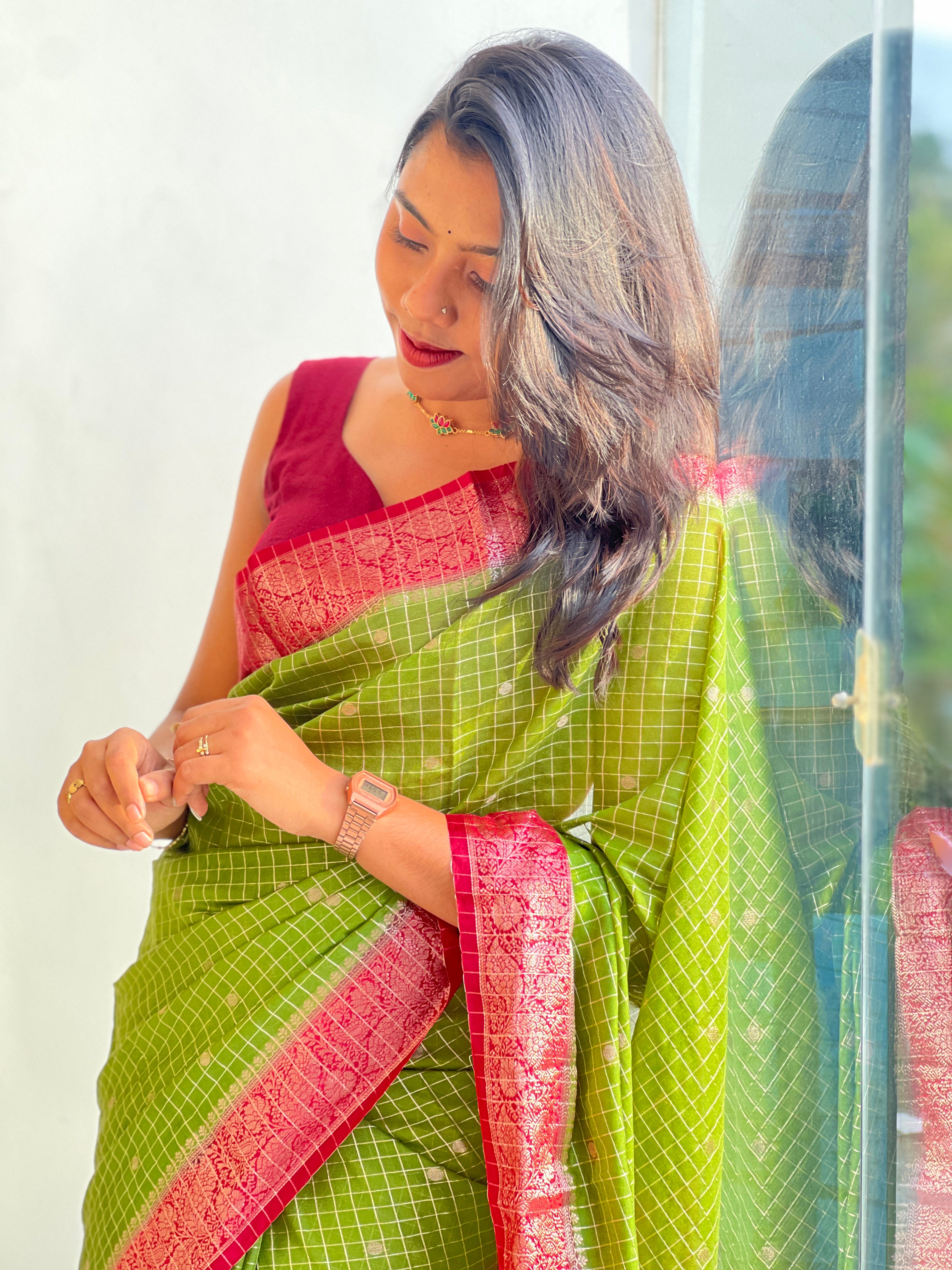Check Woven Pattern Semi Silk Saree | ZSS590