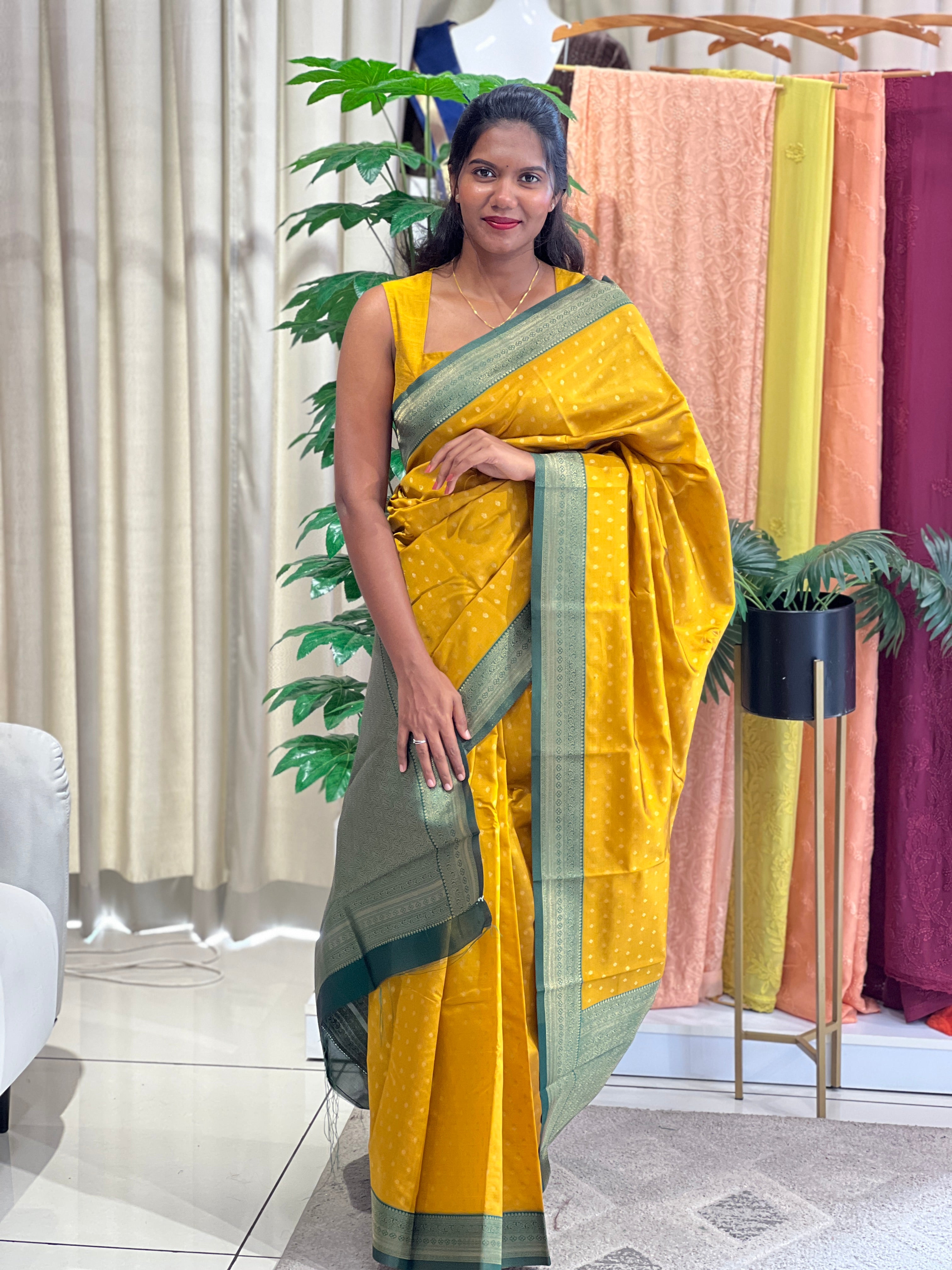 Golden Zari Woven Semi Silk Saree | RLF187
