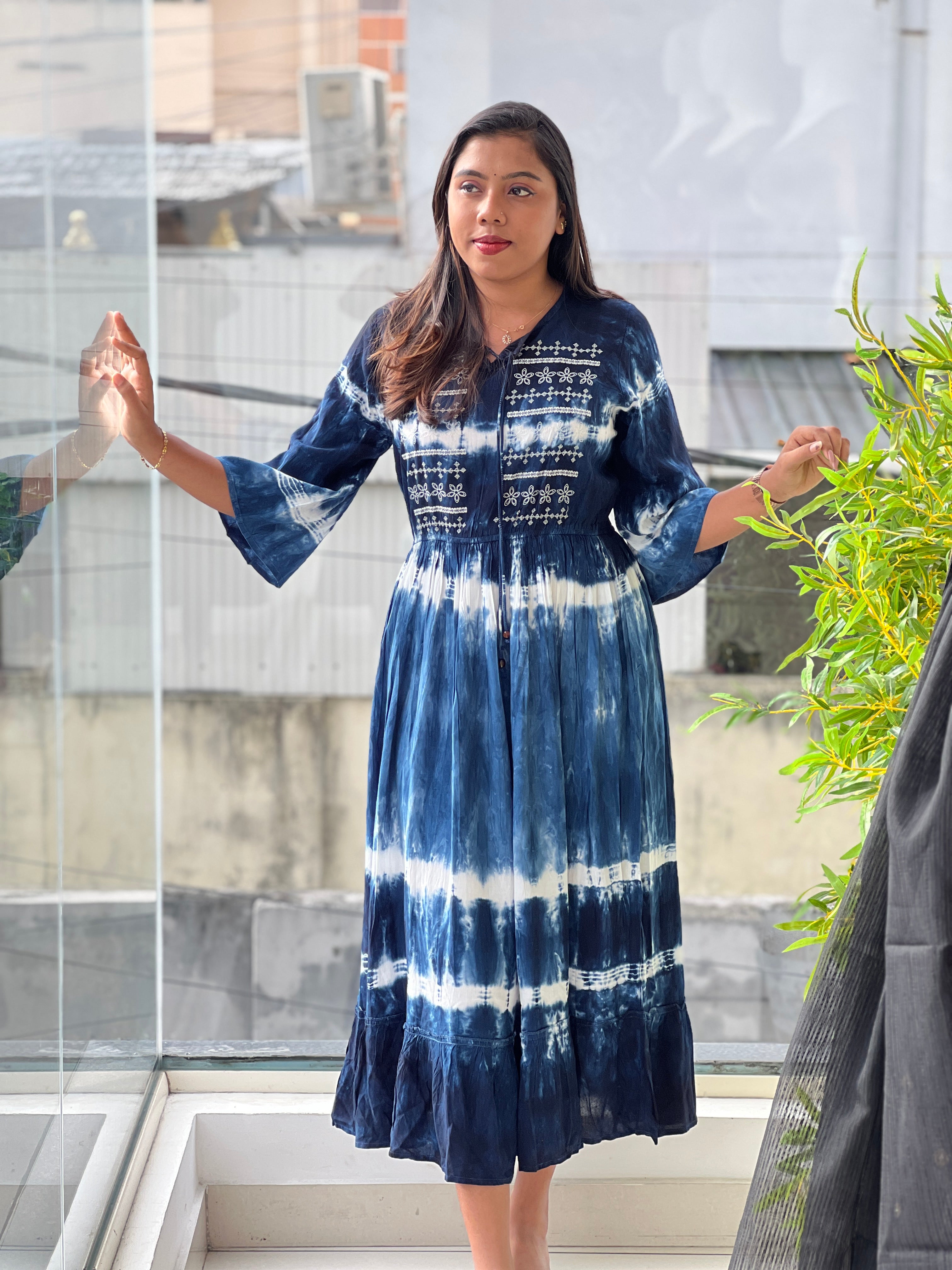 Floral Embroidered Rayon Kurta | PGI126