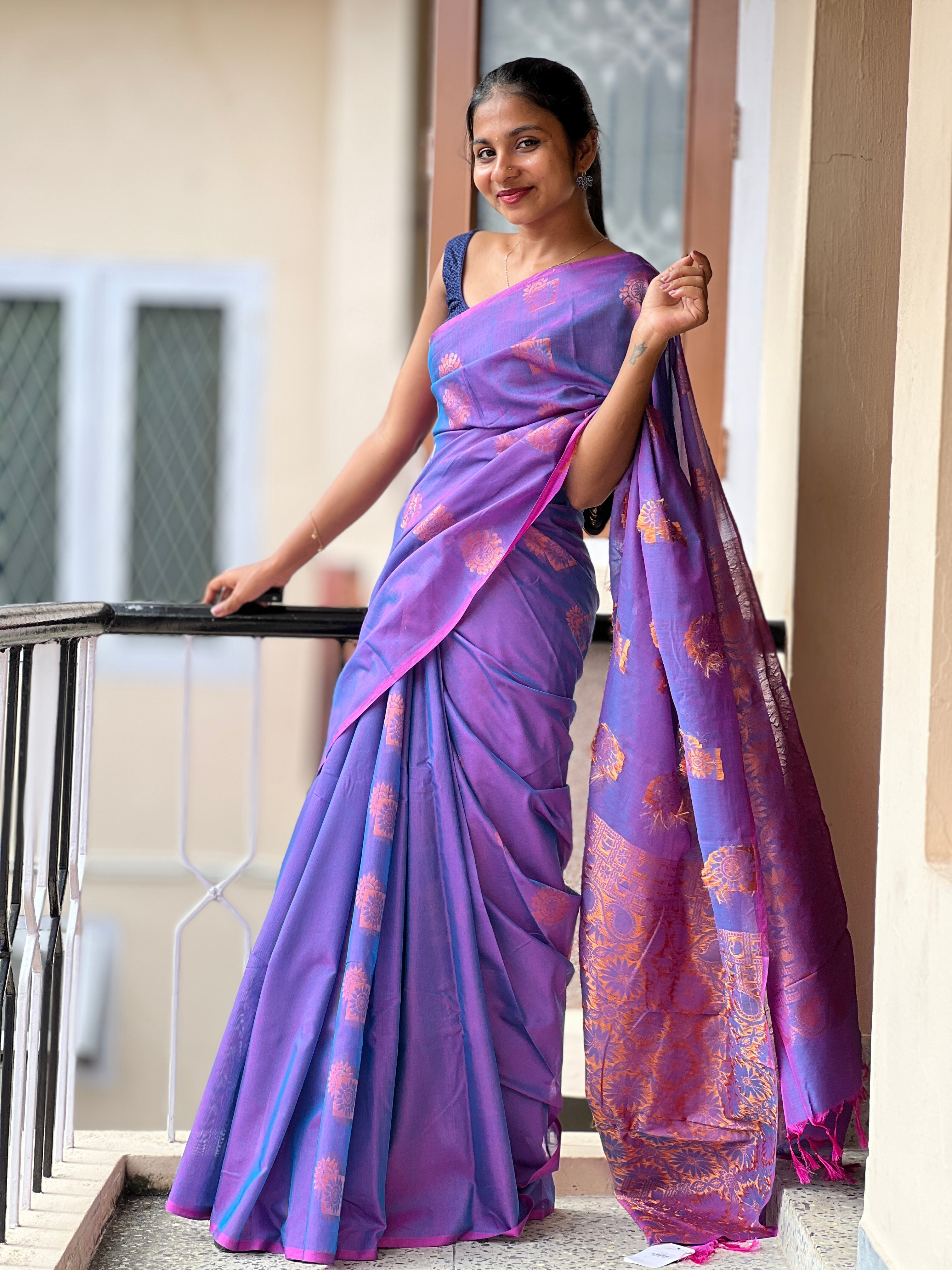 Zari Woven Semi Silk Saree | KRK464