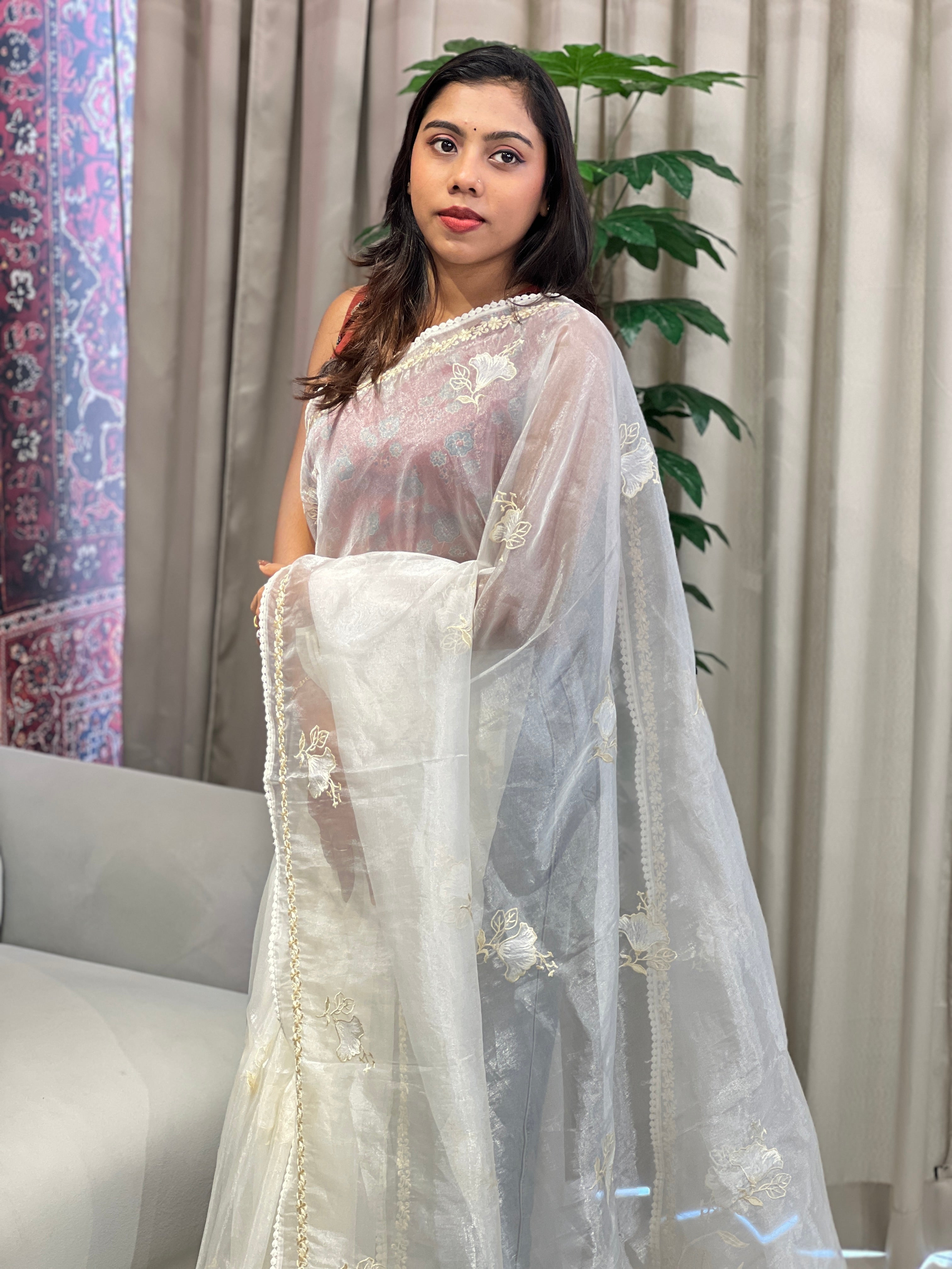 Floral Machine Embroidered Shimmer Organza Saree | BLD1985