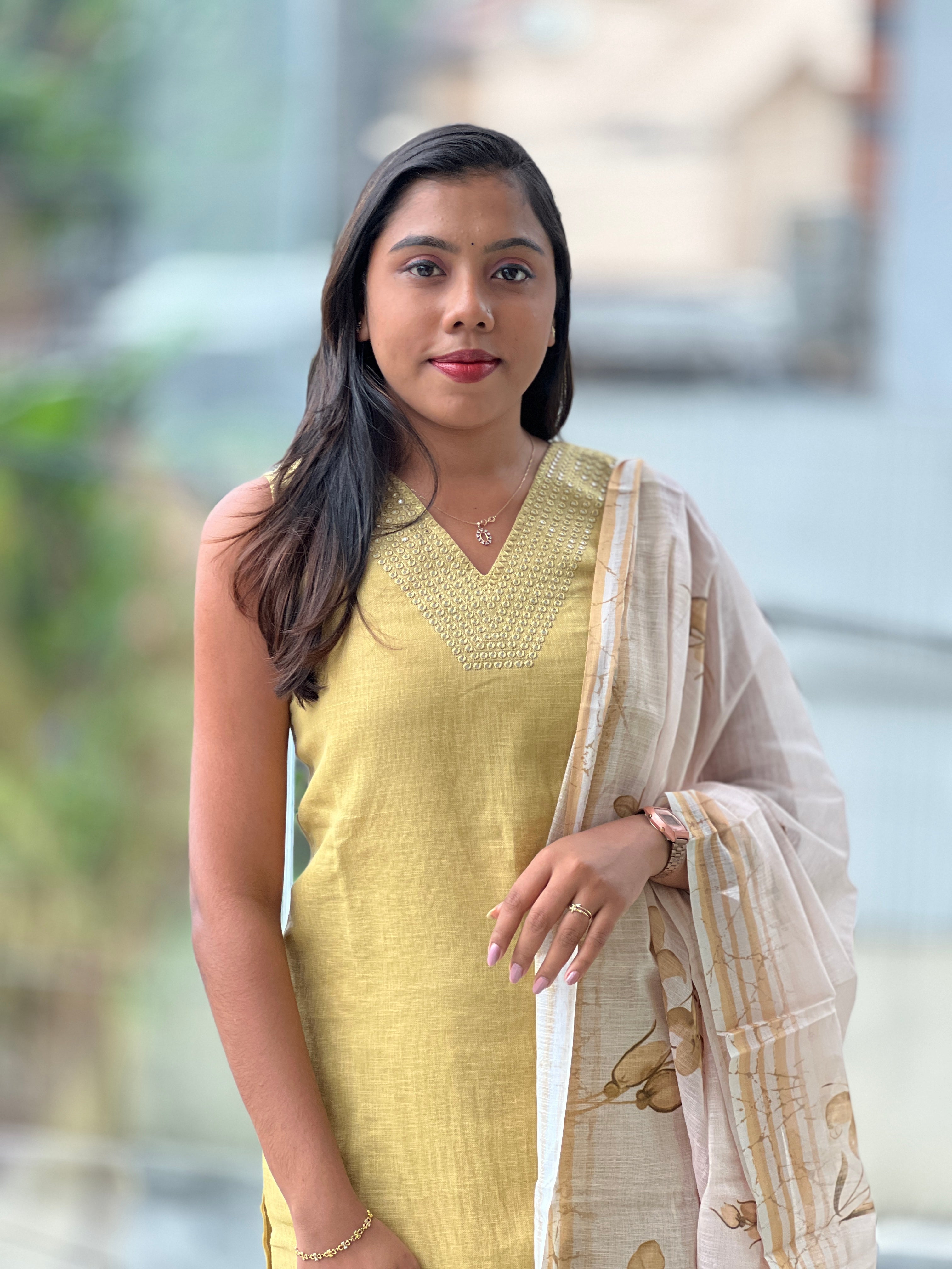 Mirror Work Detailed Slub Linen Cotton Kurta Set | NAI143