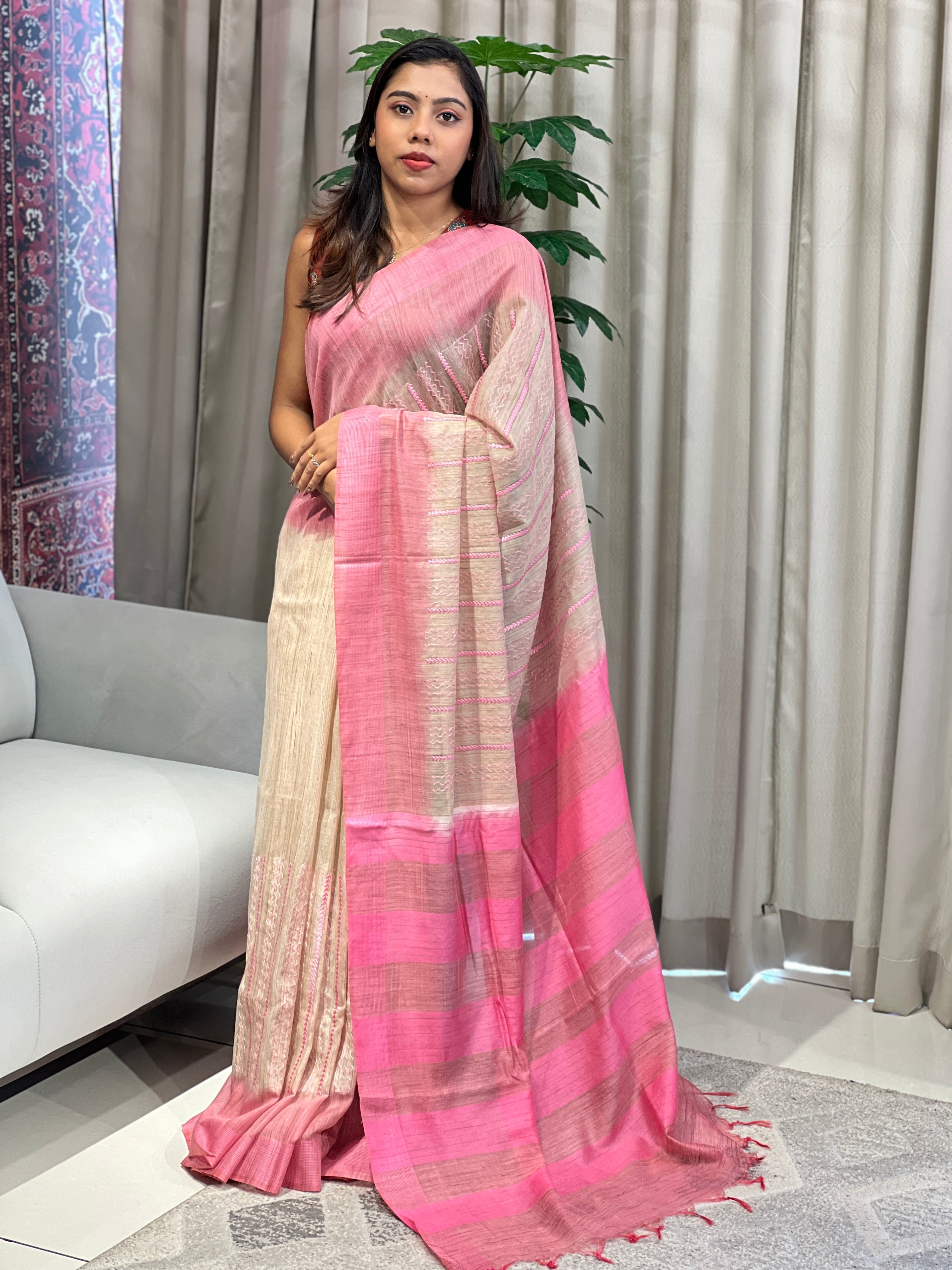 Geometrical Embroidery Detailed Bhagalpuri Linen Saree | NHH584