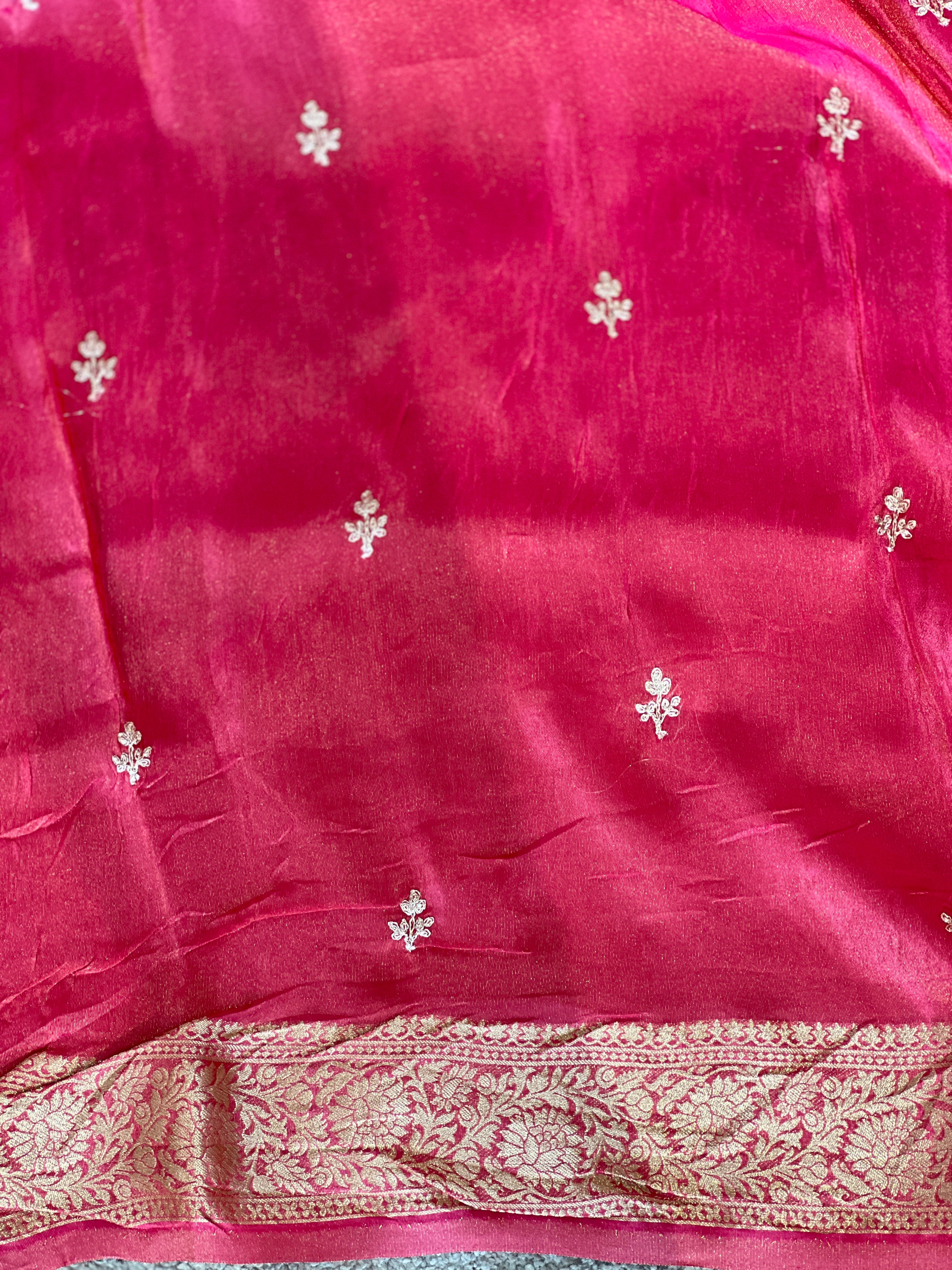 Pitta Work Pattern Tissue Banarasi Saree | SSN149
