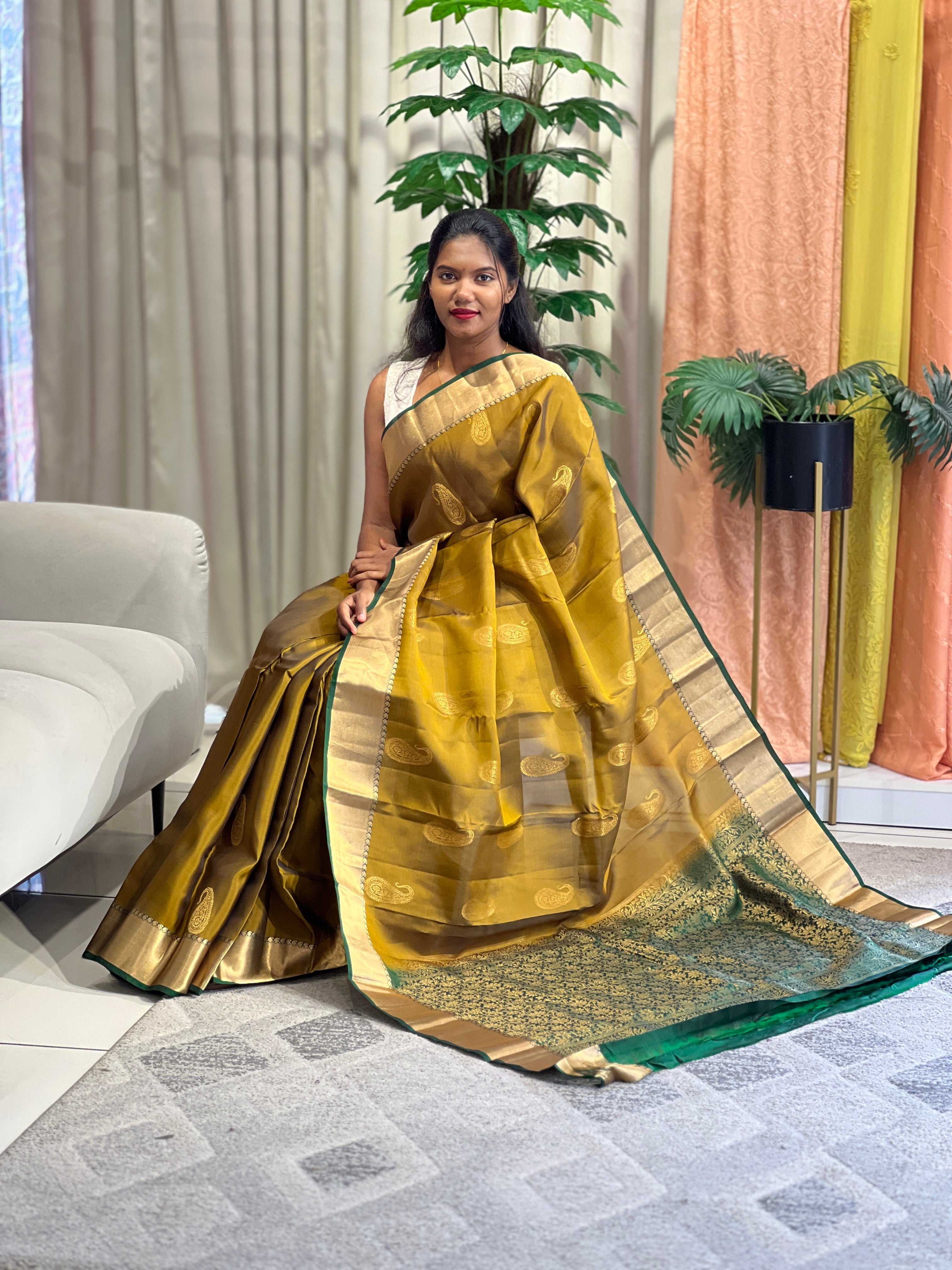 Paisley Buta Woven Soft Silk Saree | SMT209