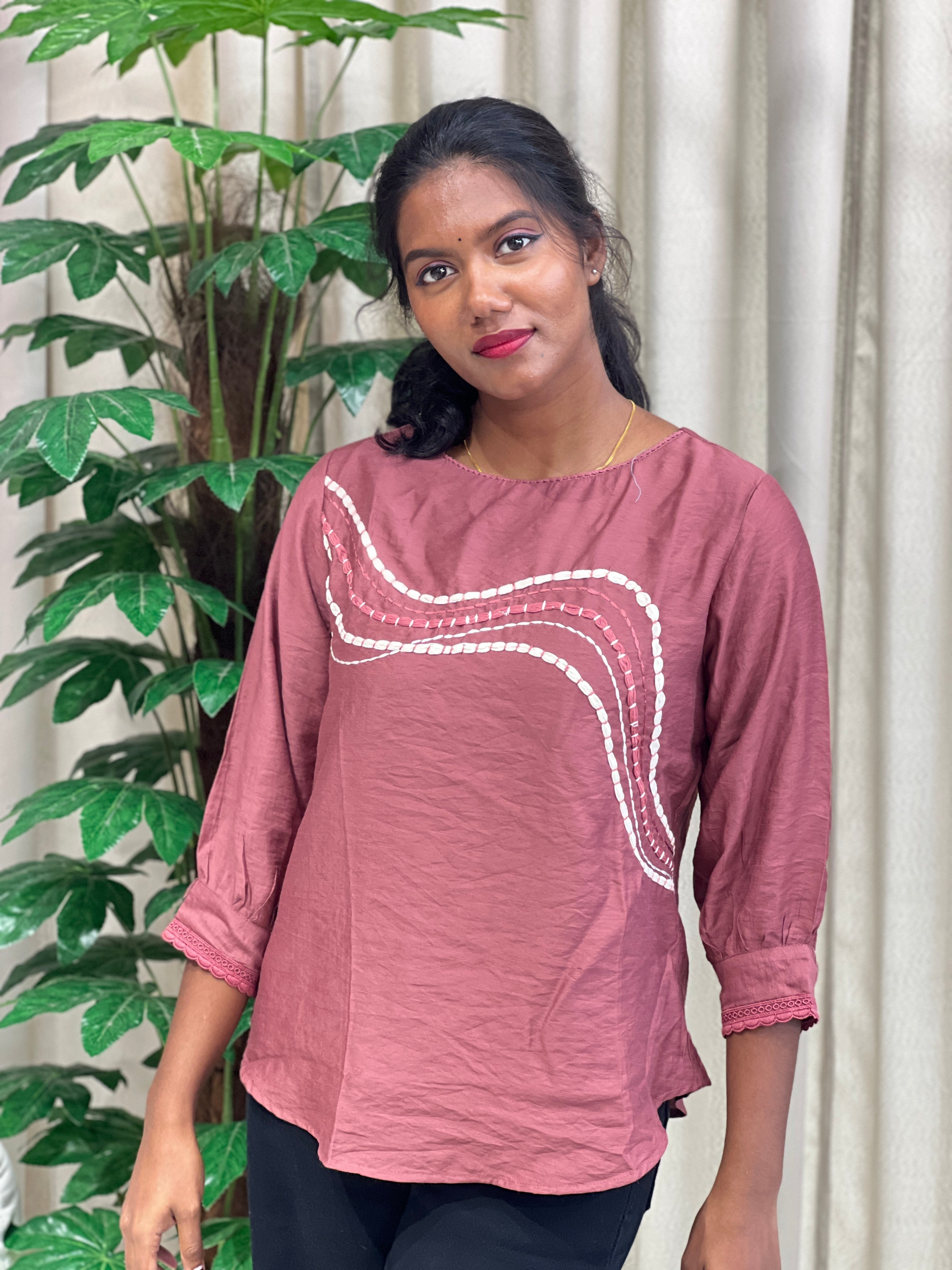 Couching Embroidery Detailed Rayon Short Kurta | PGI269