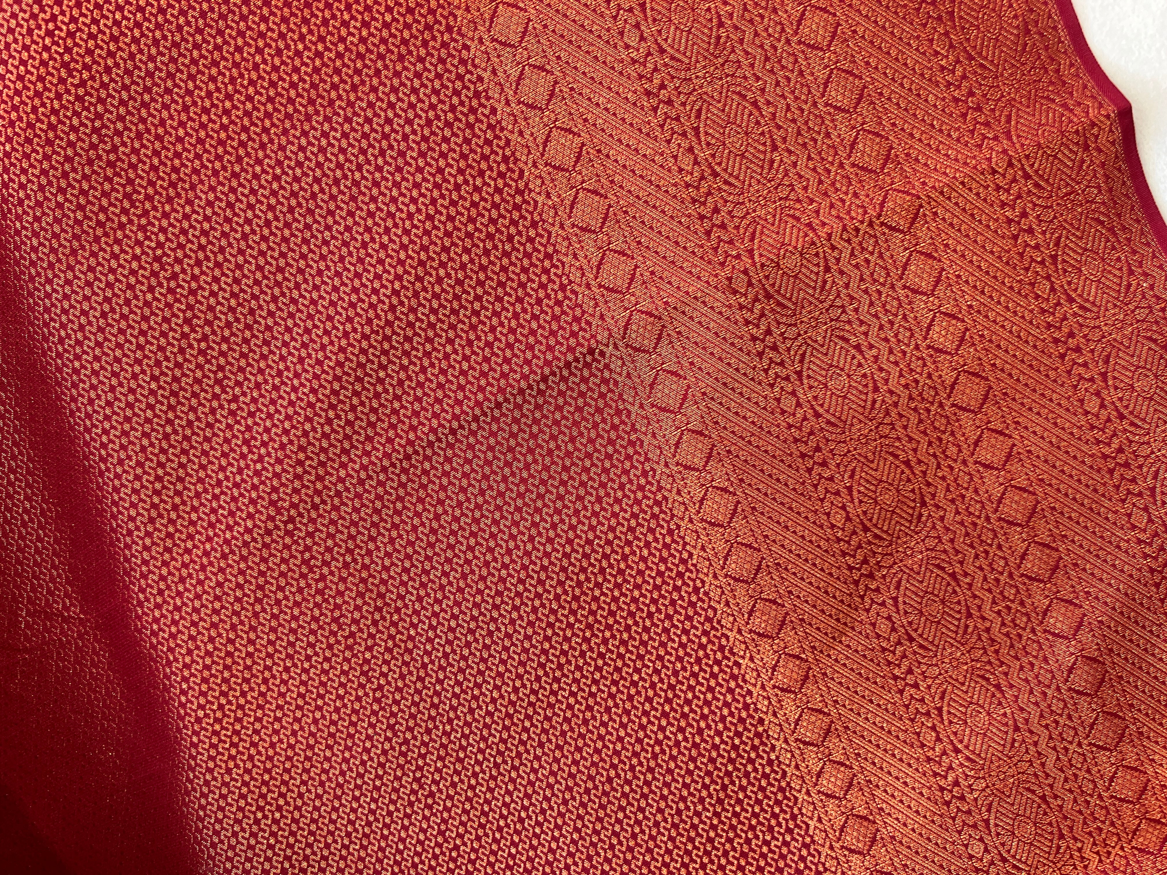 Zari Weaving Soft Silk Saree | GR125
