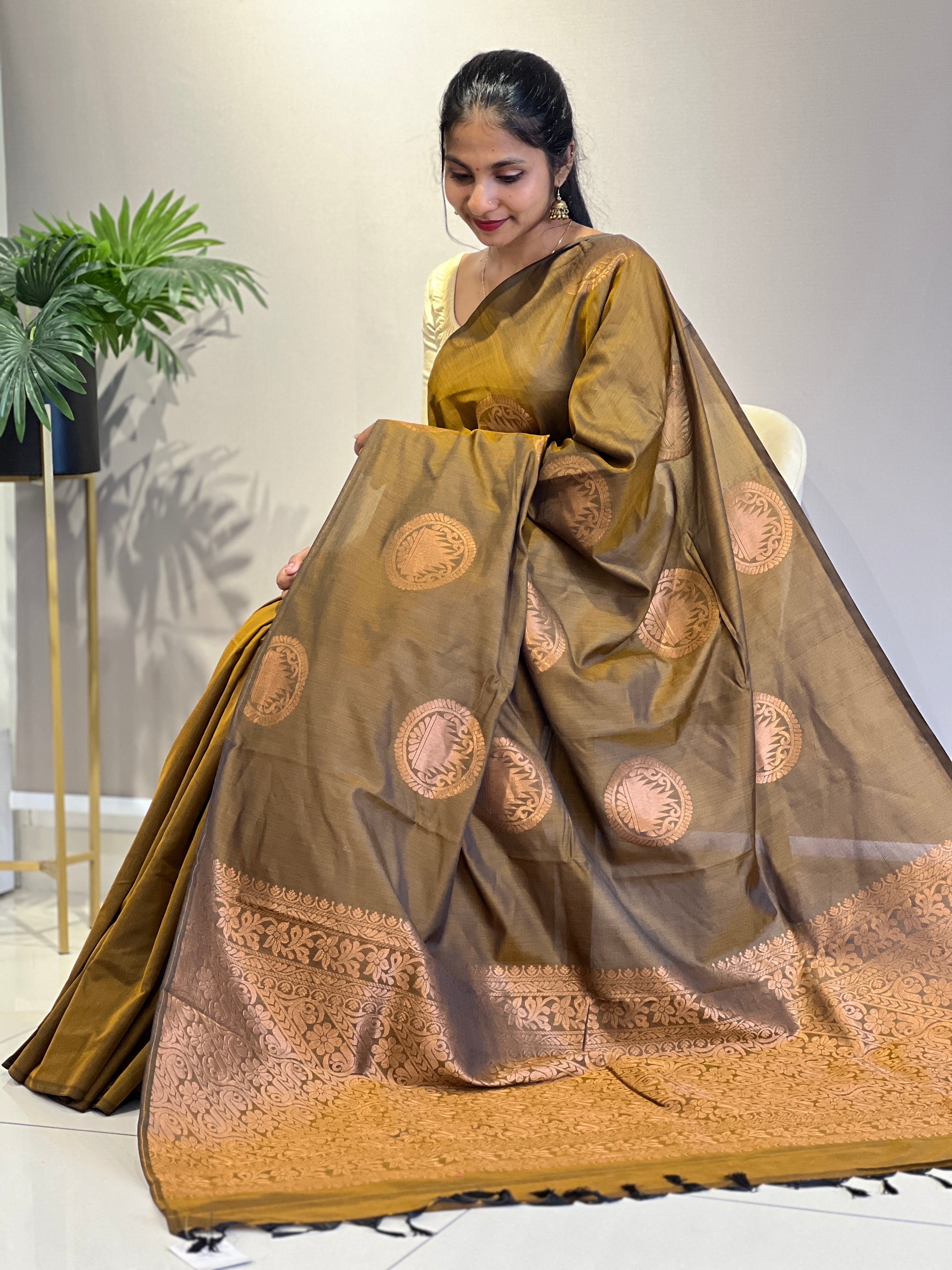 Copper Zari Woven Semi Silk Saree | KRK485