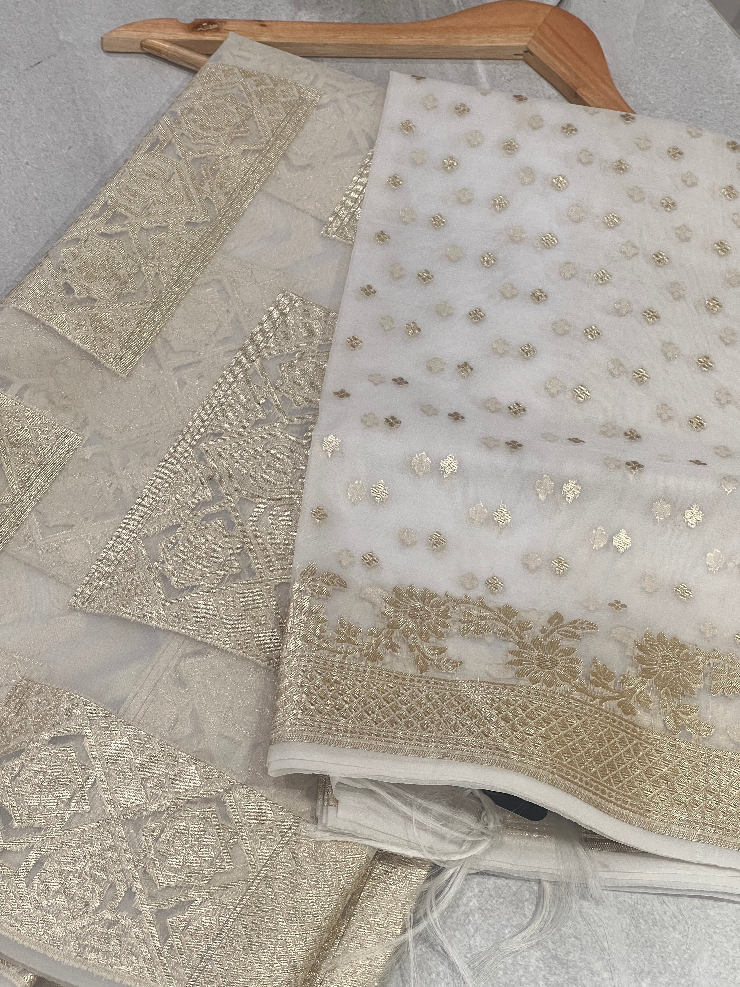 Zari Woven Brocade Patterned Organza Lehenga Material | FC127