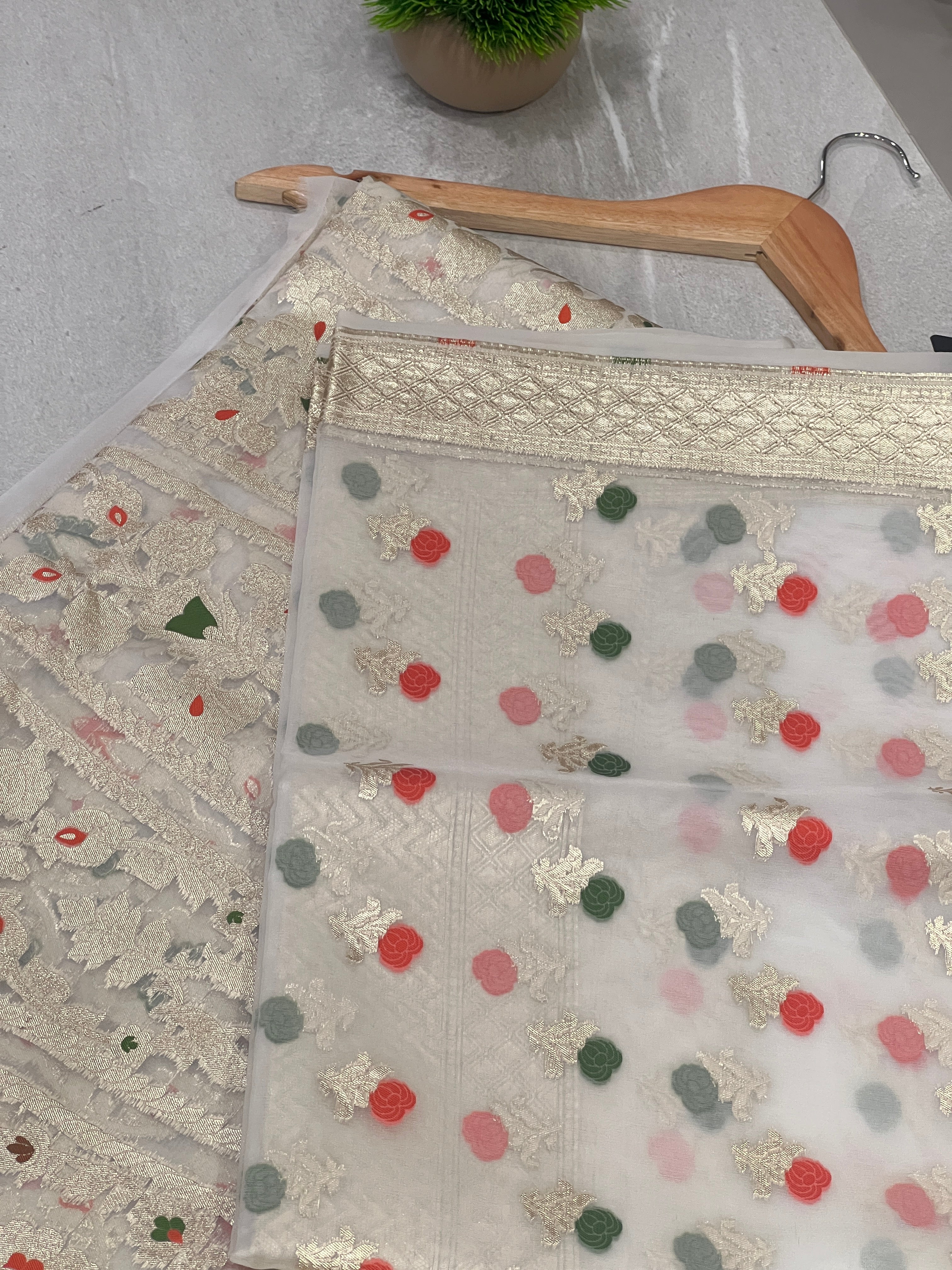 Zari Woven Brocade Patterned Organza Lehenga Material | FC151