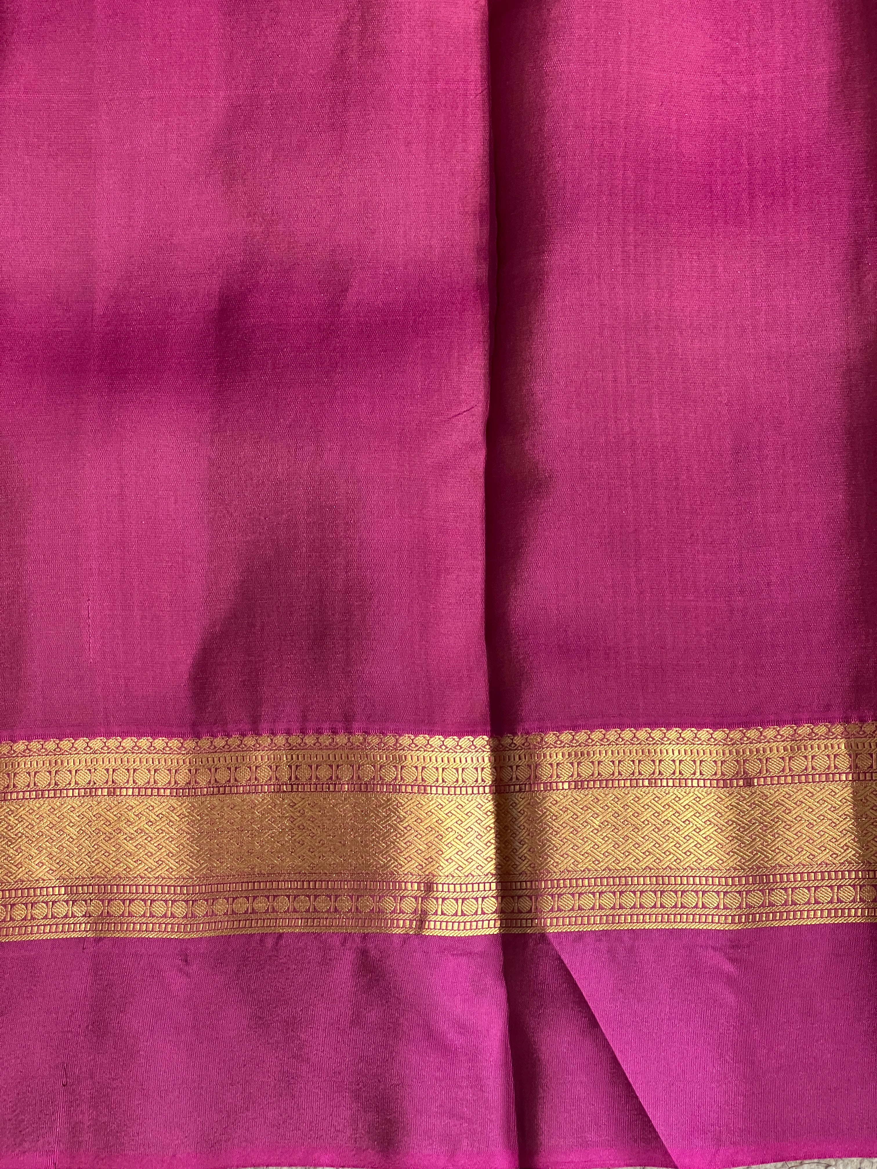 Golden Zari Woven Soft Silk Saree | SMT217