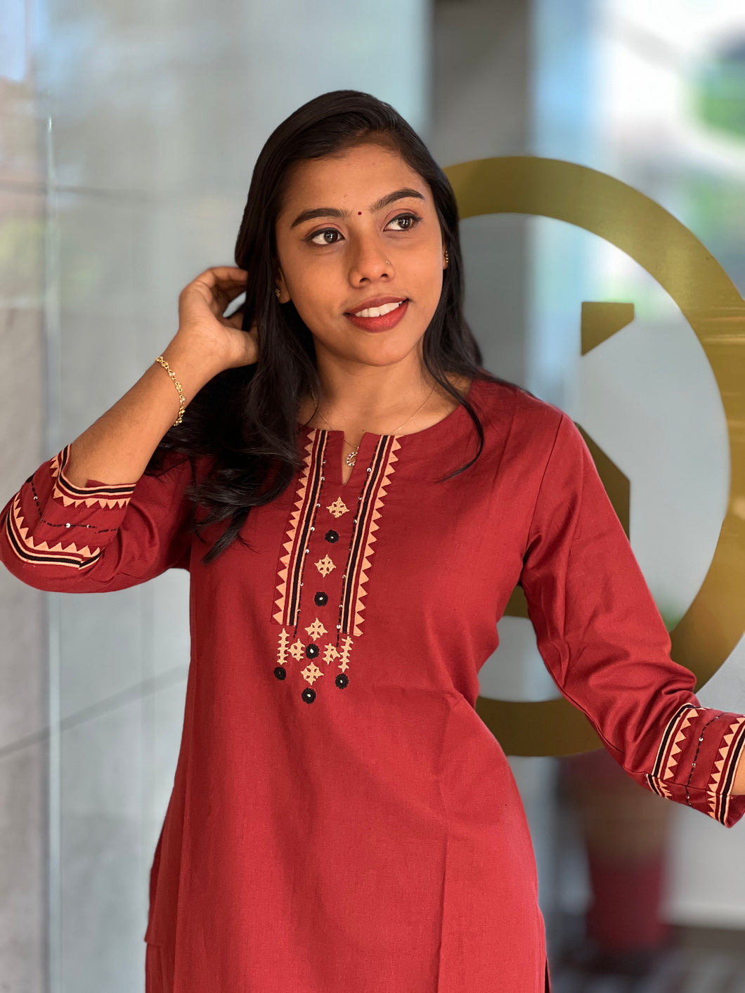 Panel Embroidery Detailing Cotton Kurta | DIL157