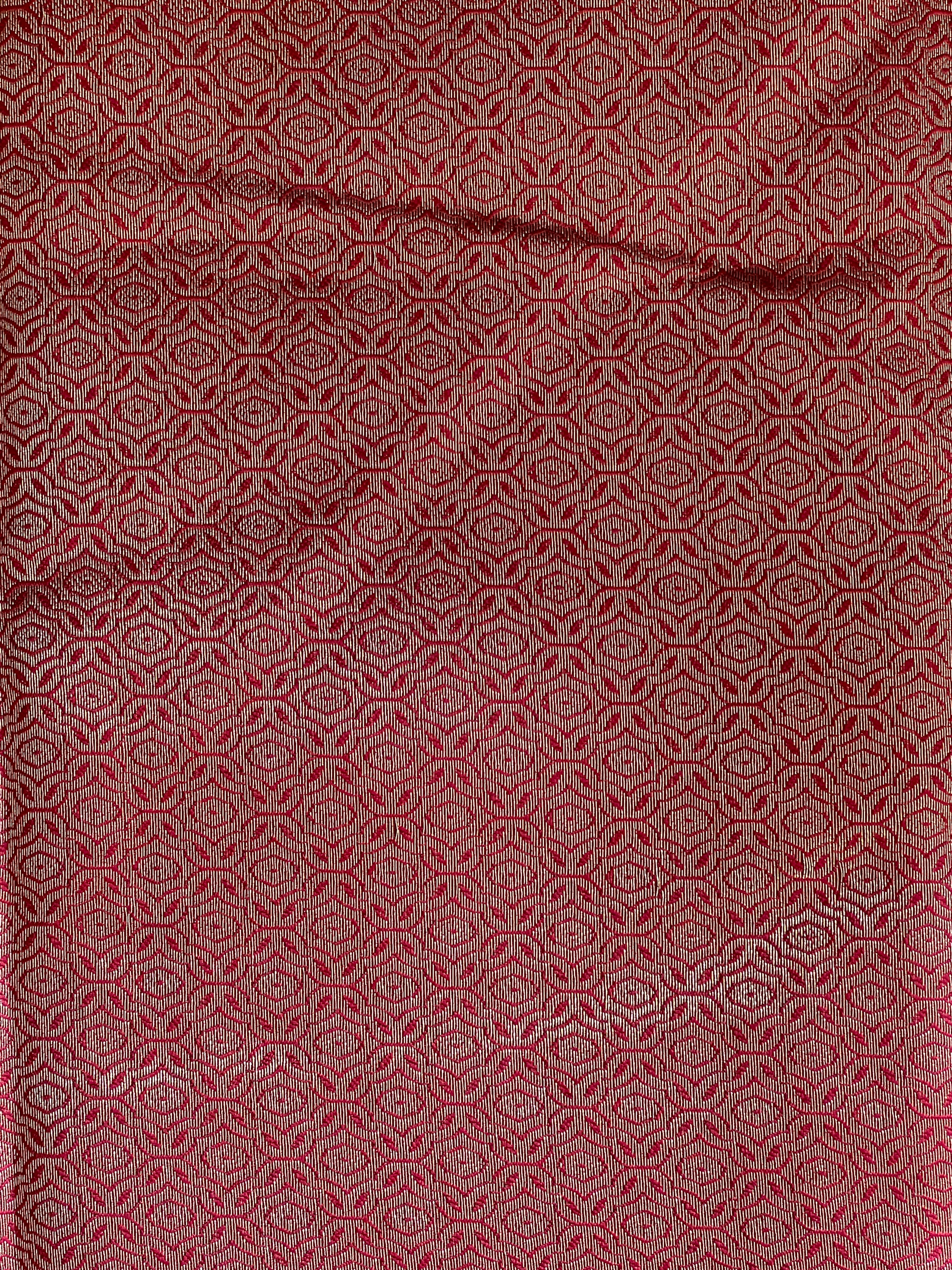 Golden Zari Woven Semi Silk Saree | RLF186