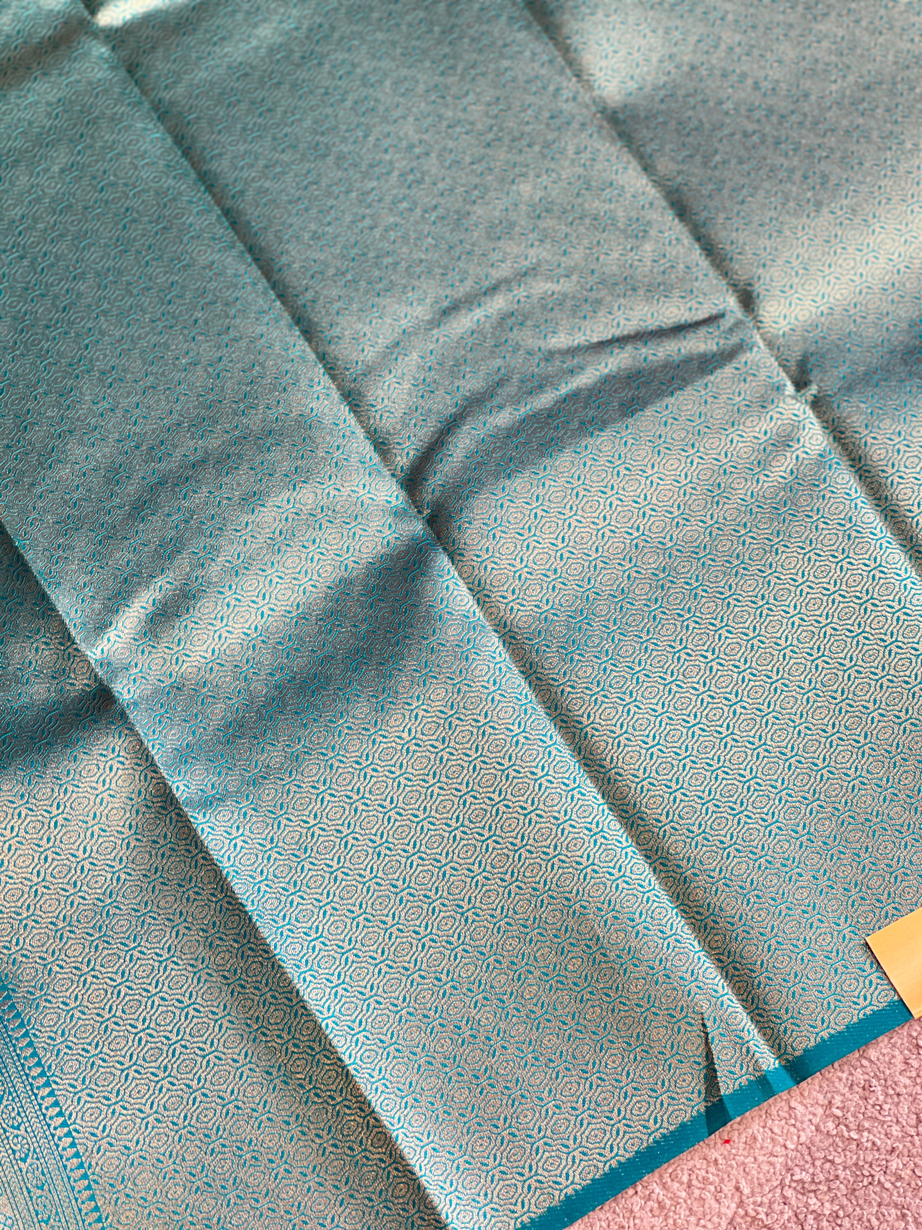 Golden Zari Woven Semi Silk Saree | RLF185