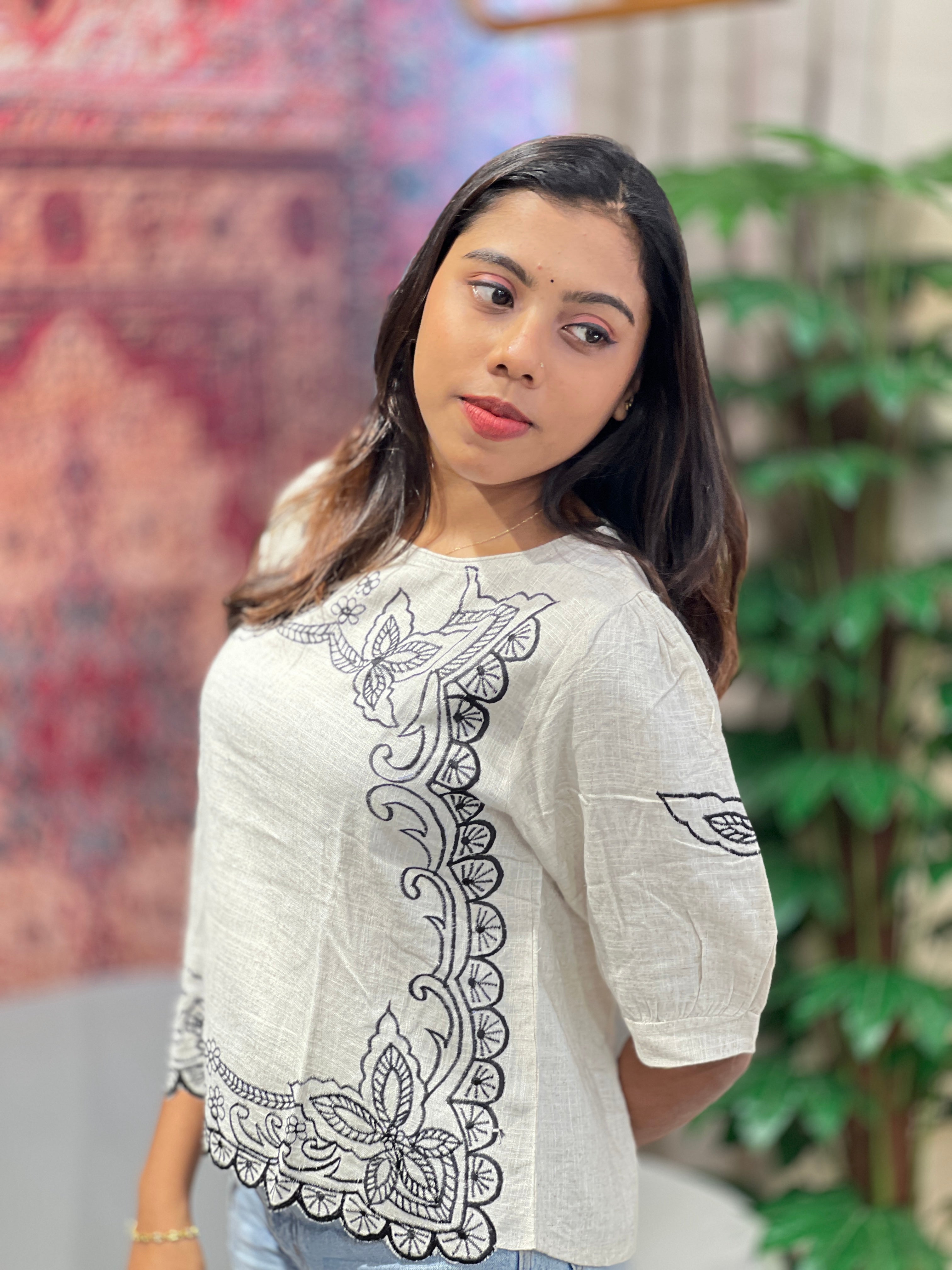 Machine Embroidered Linen-Cotton Short Kurta | PGI255