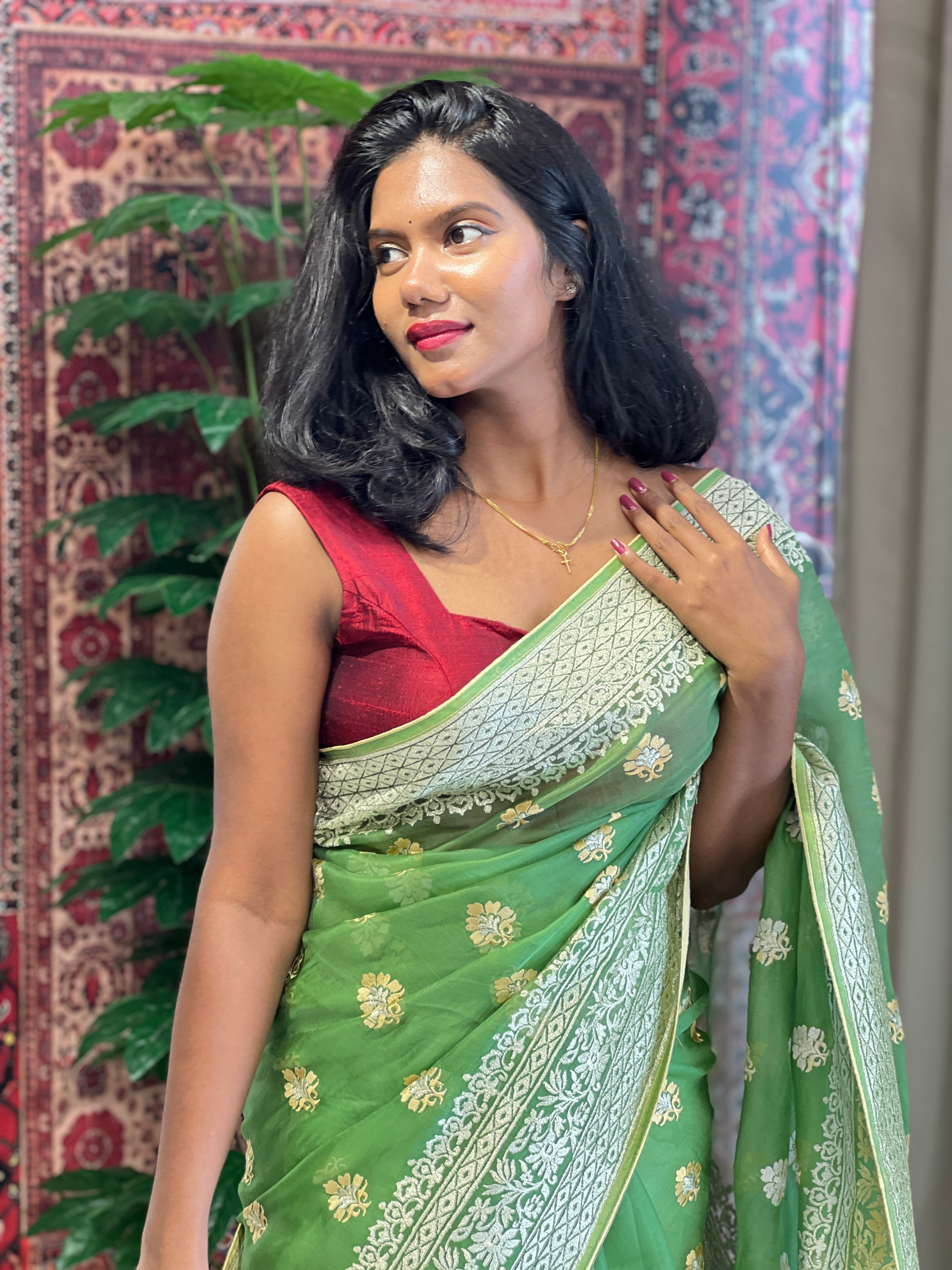 Banarasi Light Golden Zari Weaved Organza Saree | SBS687