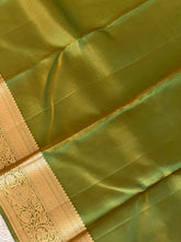 Paisley Buta Weaved Silk Saree | CRC117