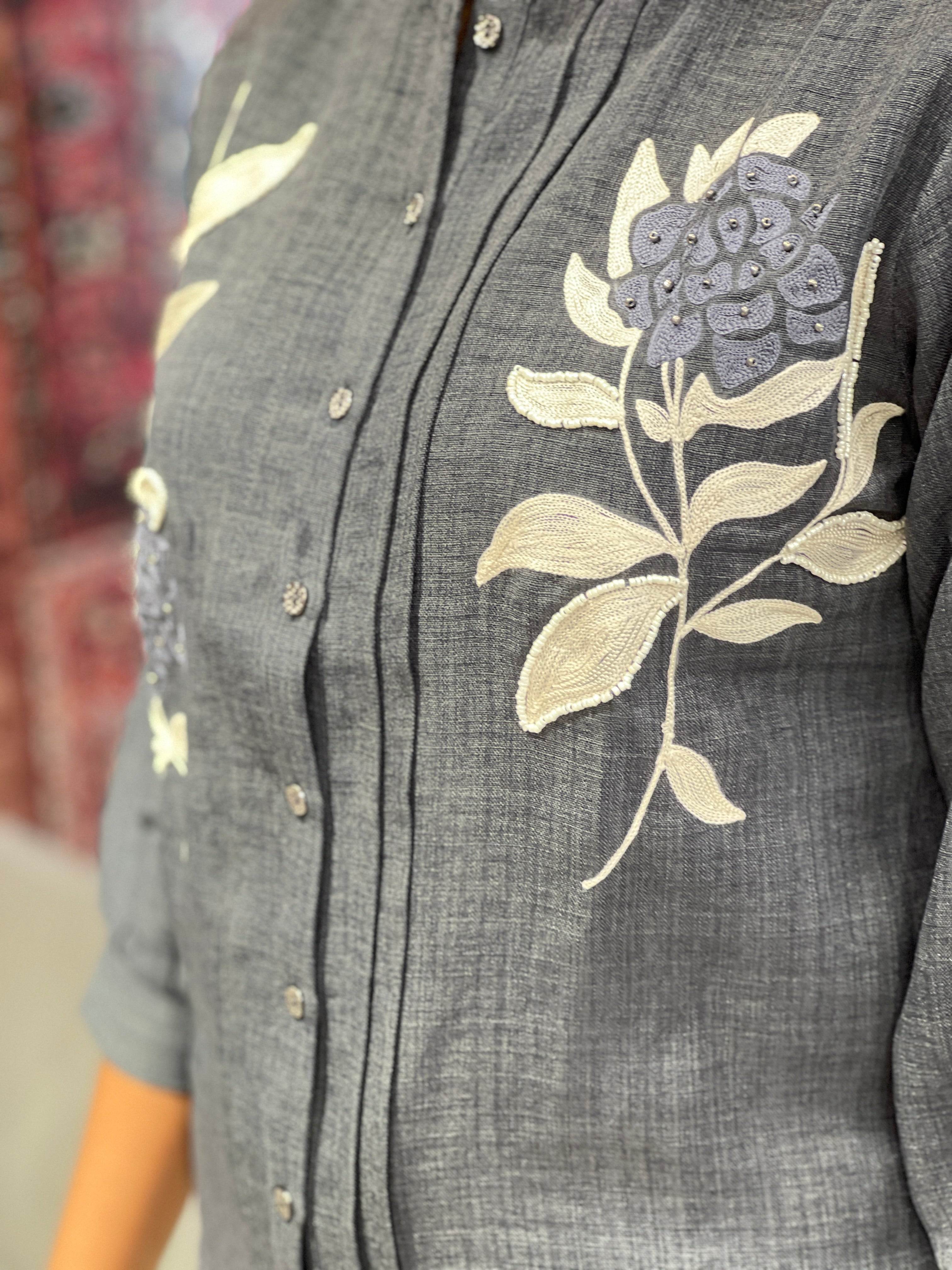 Floral Embroidery Detailed Linen-Cotton Short Kurta | PGI257