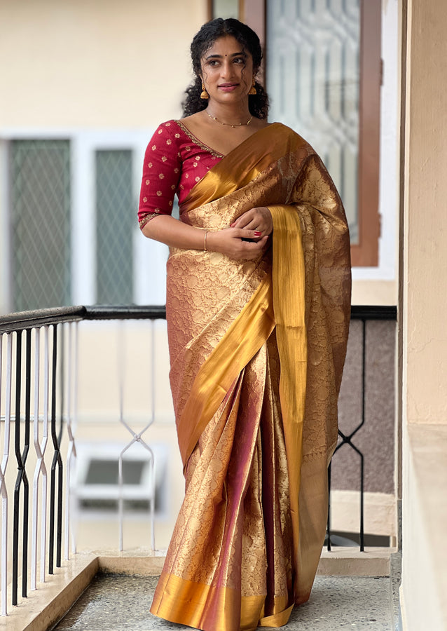 Antique Zari Weaved Banarasi Saree | NN117