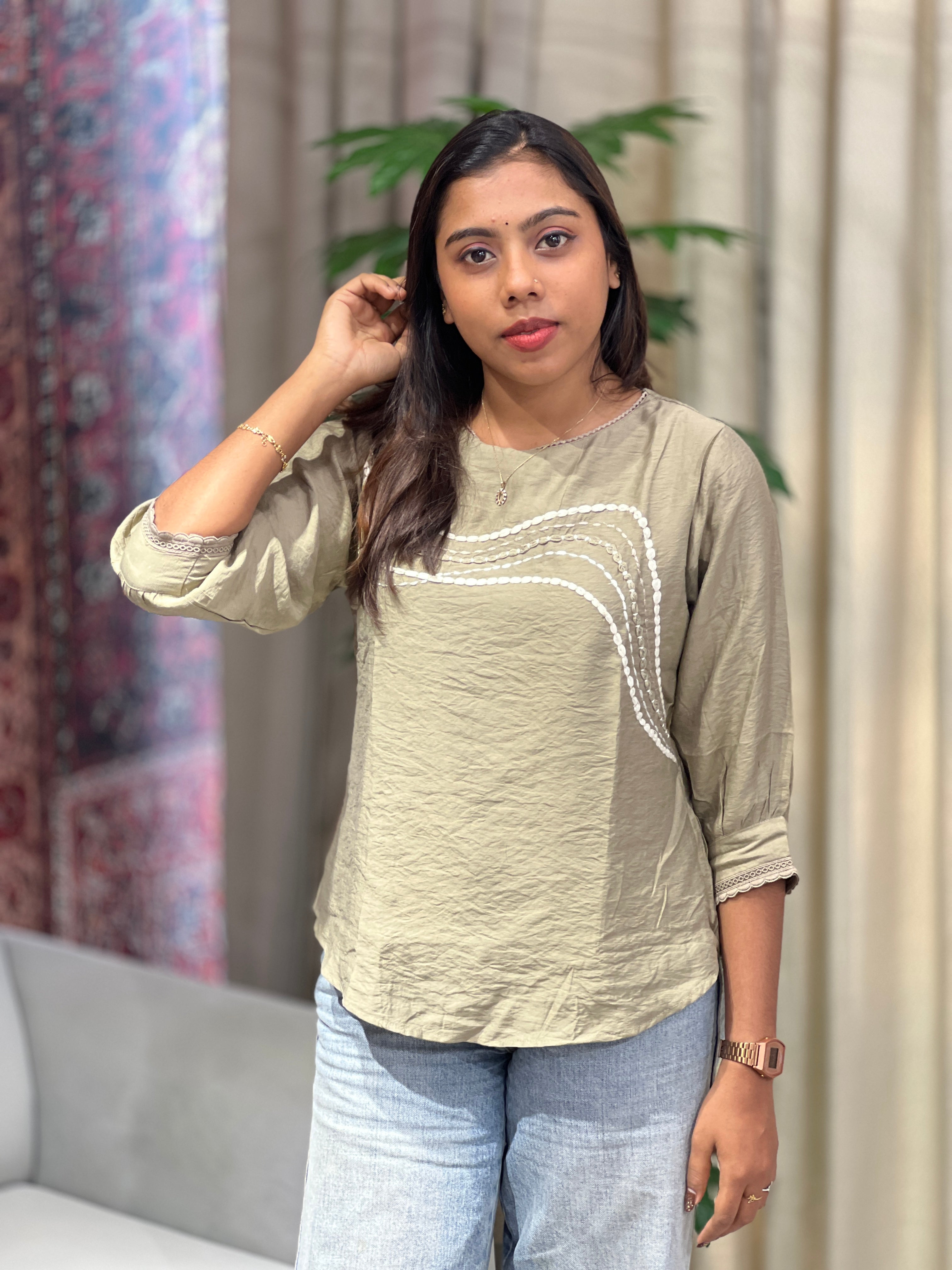 Couching Embroidery Detailed Rayon Short Kurta | PGI268