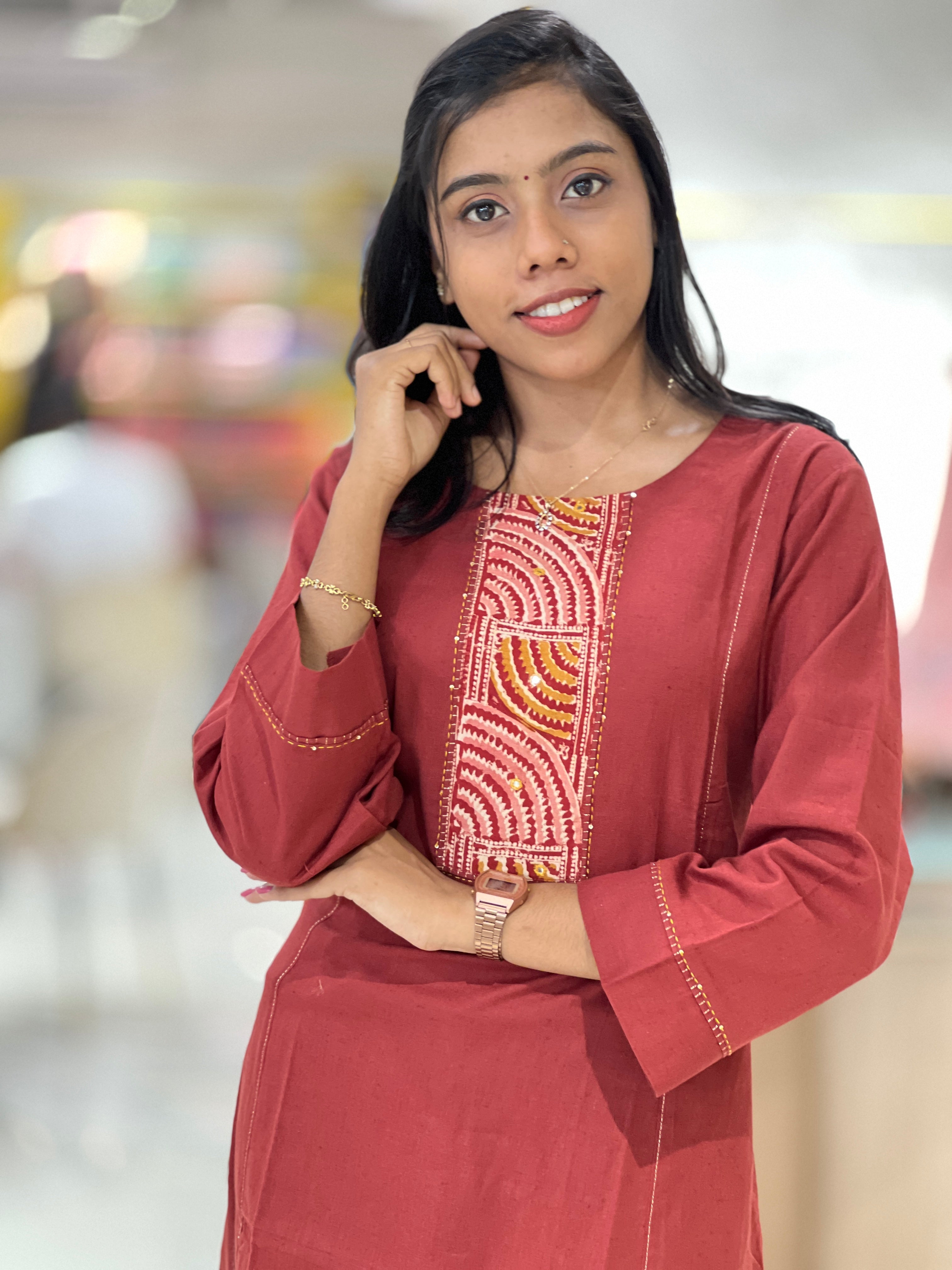 Yoke Embroidery Pattern Cotton Kurta | DIL143