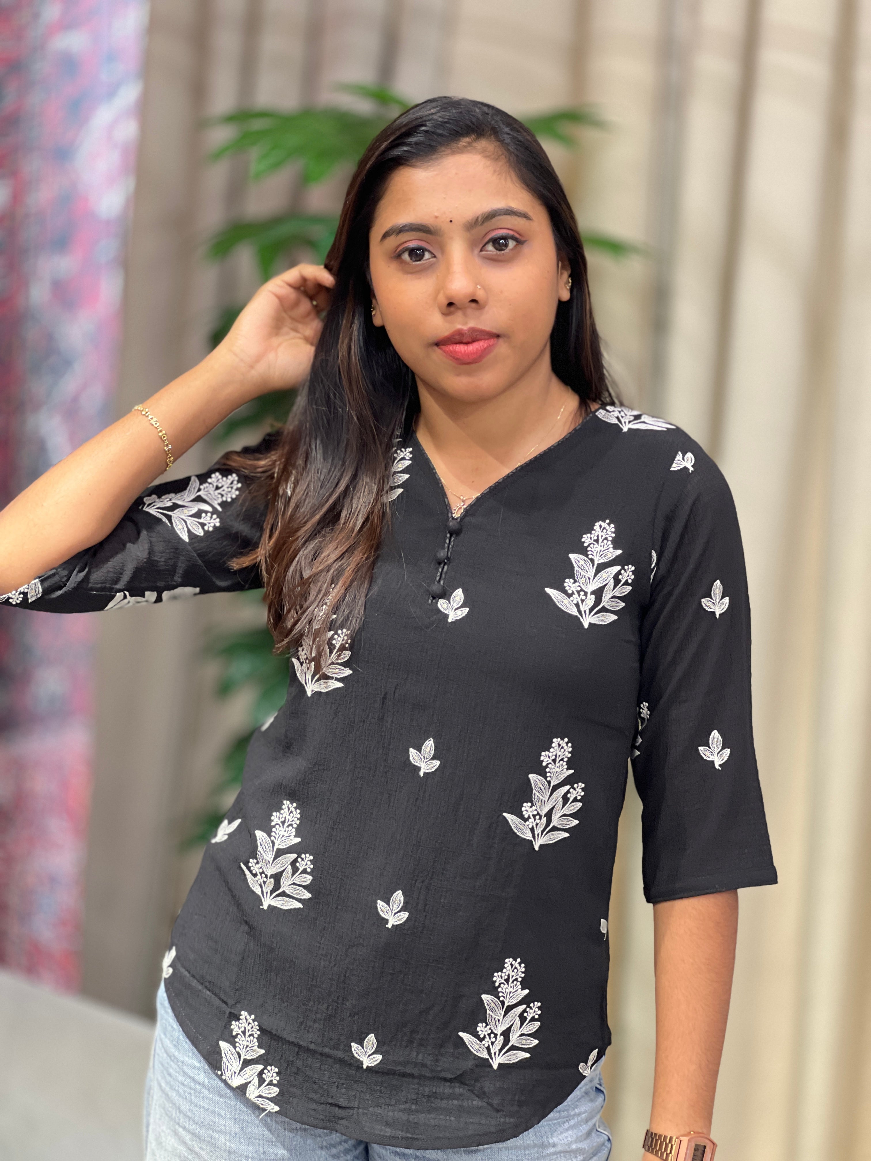 Floral Embroidery Detailed Rayon Short Kurta | PGI258