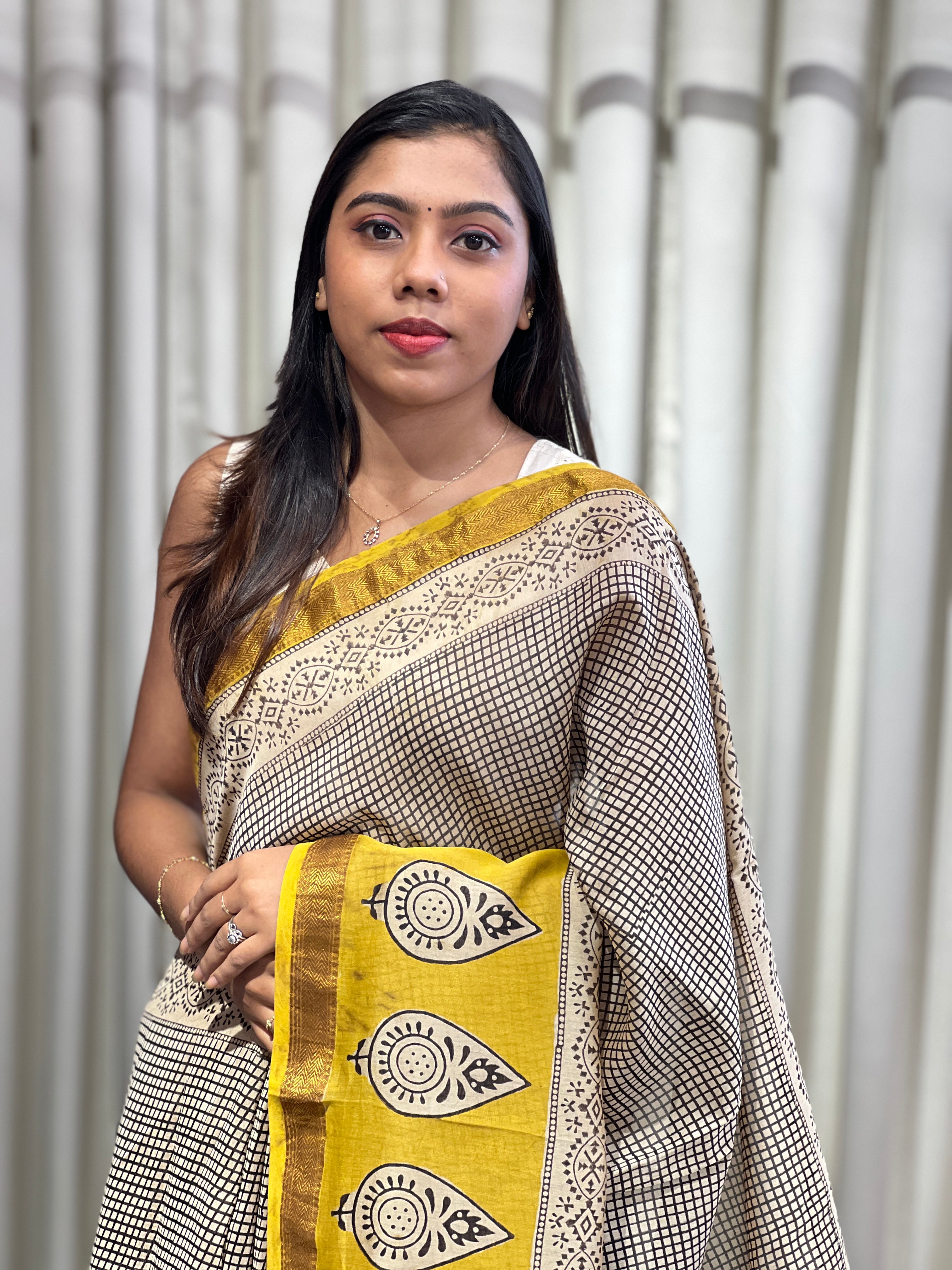 Mangalgiri Border Detailed Chanderi Saree | VFC595