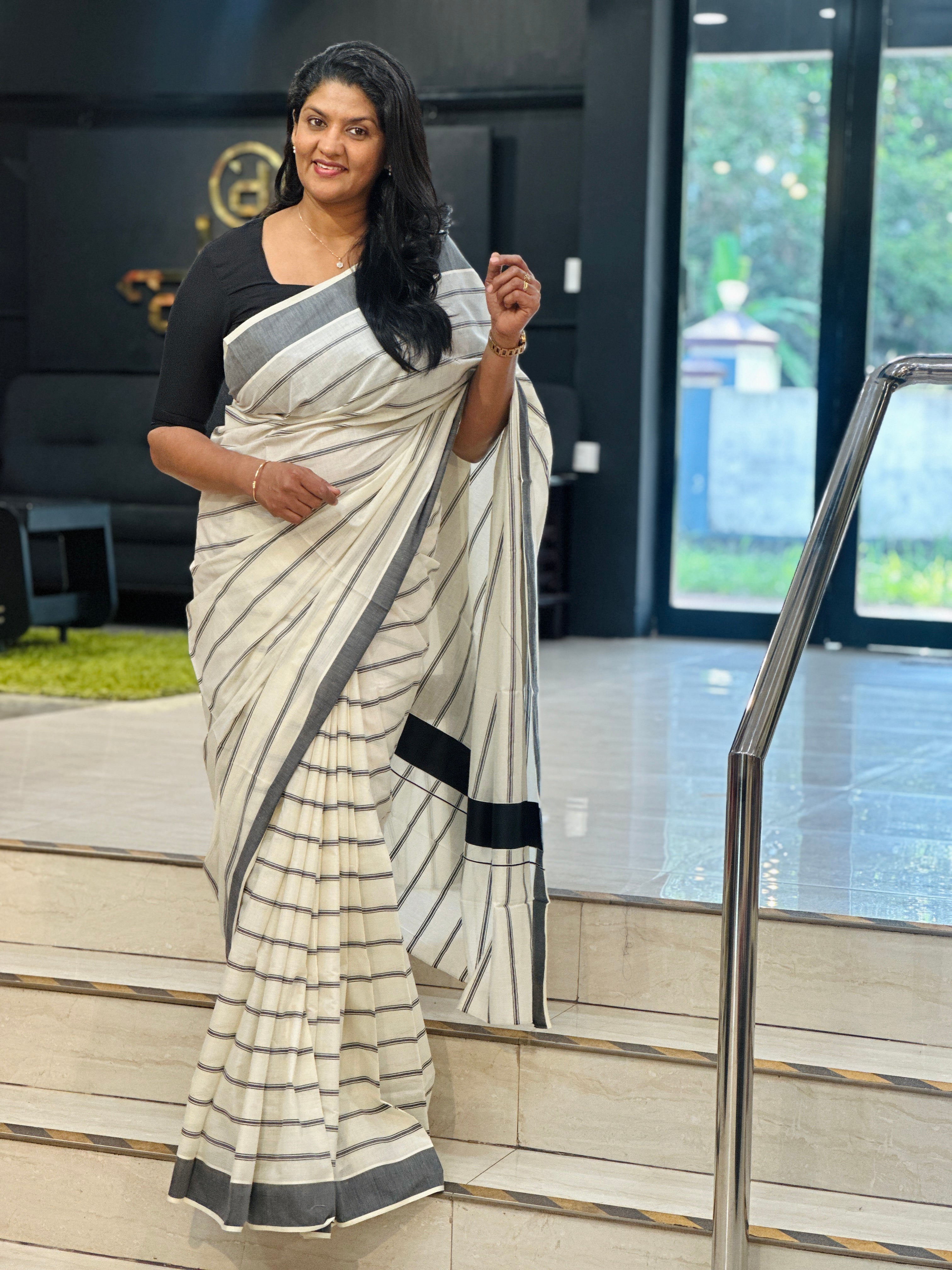Horizontal Stripe Pattern Kerala Cotton Saree | RLF108