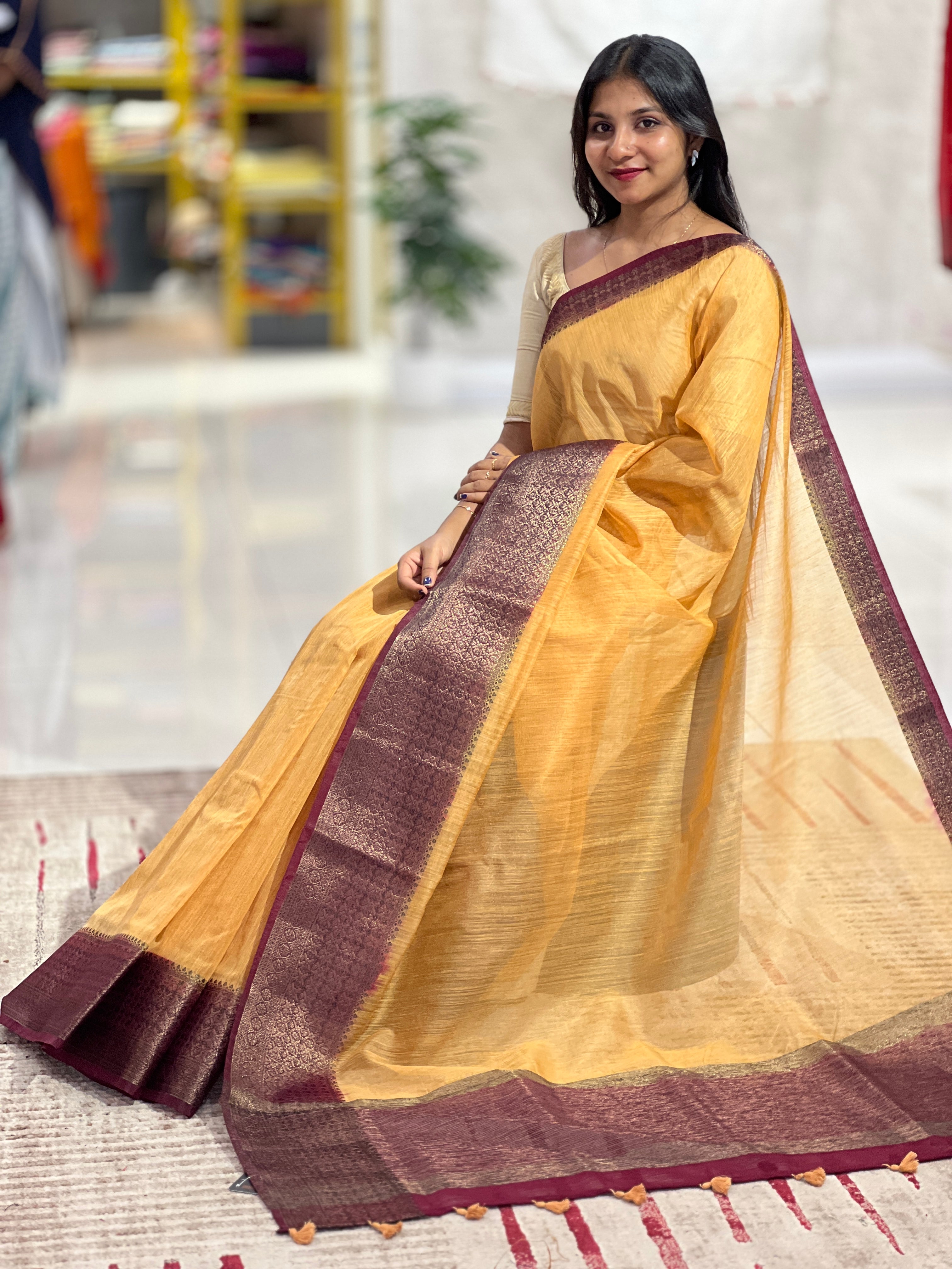 Banarasi Weaved Semi Geecha Saree | YNG514