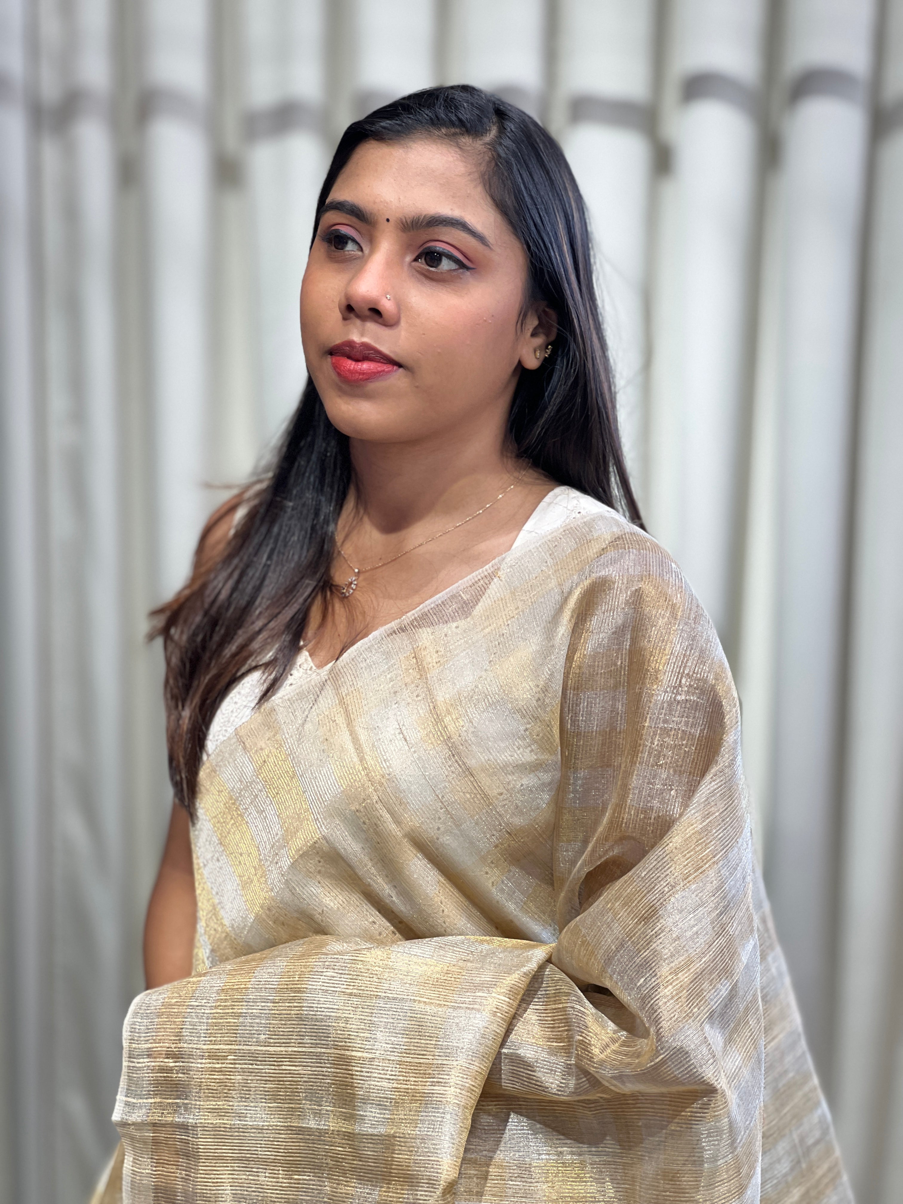 Zari Weaved Tissue Organza Saree | ACT1709