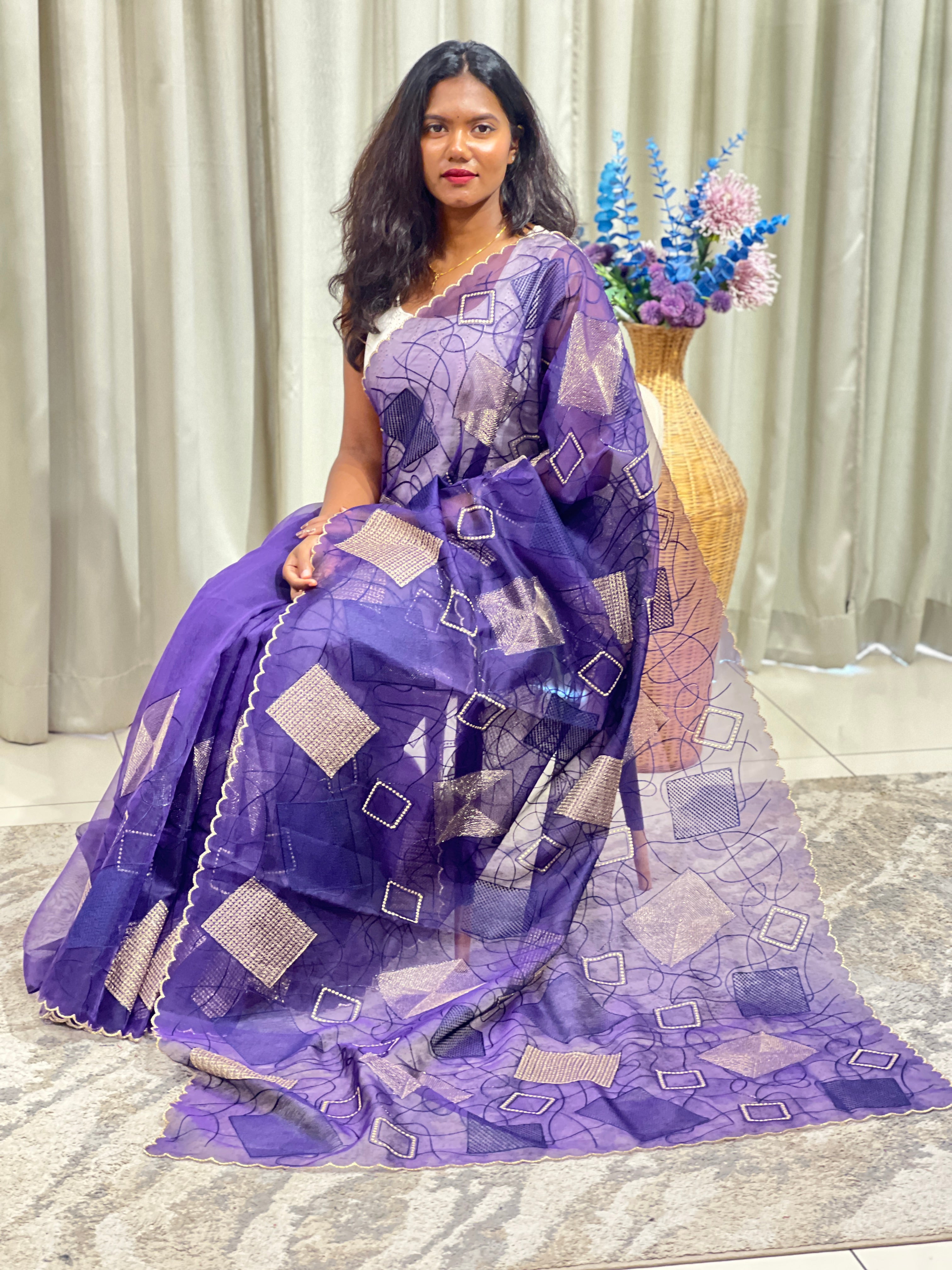 Geometric Pattern Organza Saree | ZSS446