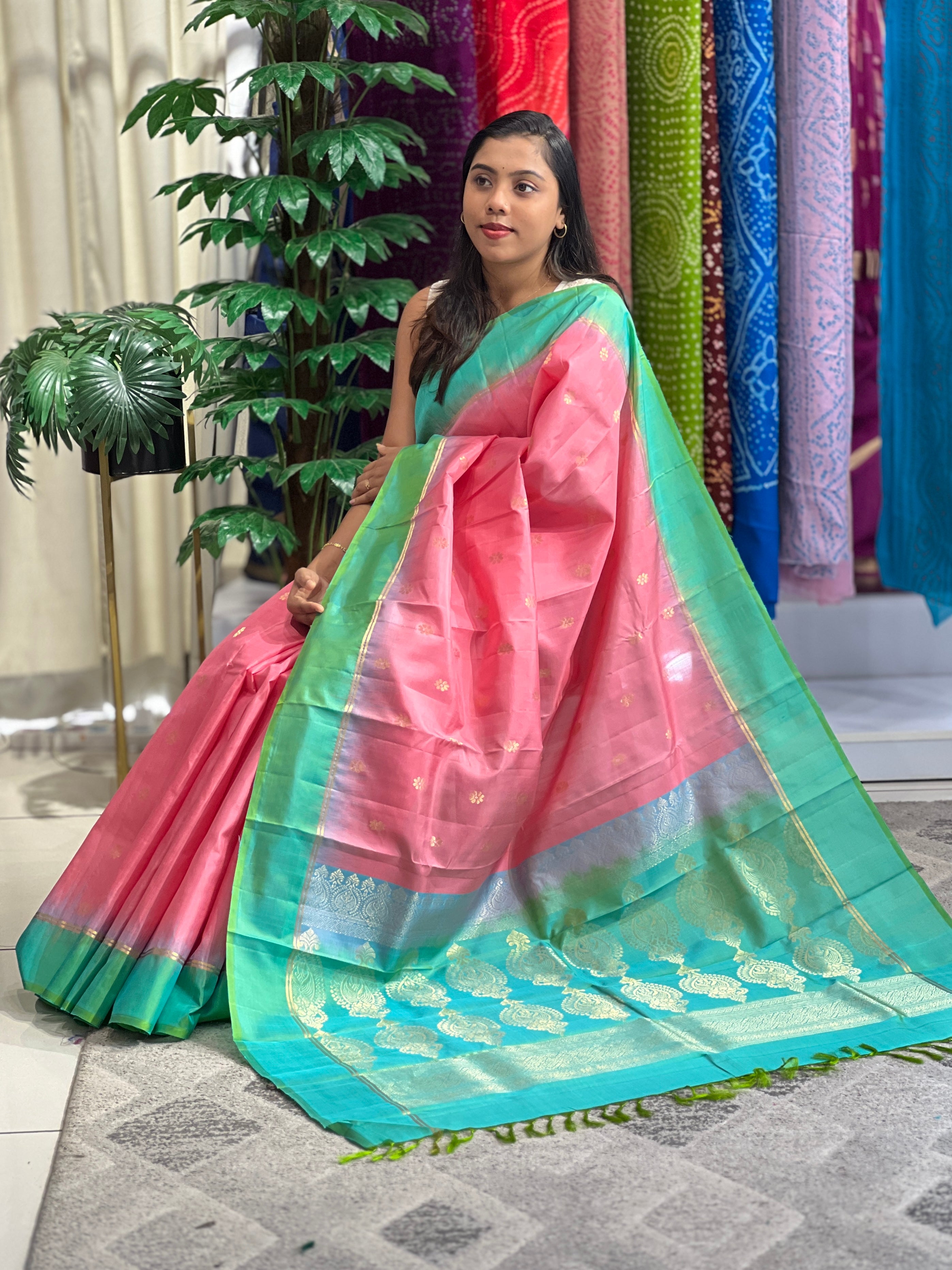 Floral Buta Woven Soft Silk Saree | SMT176