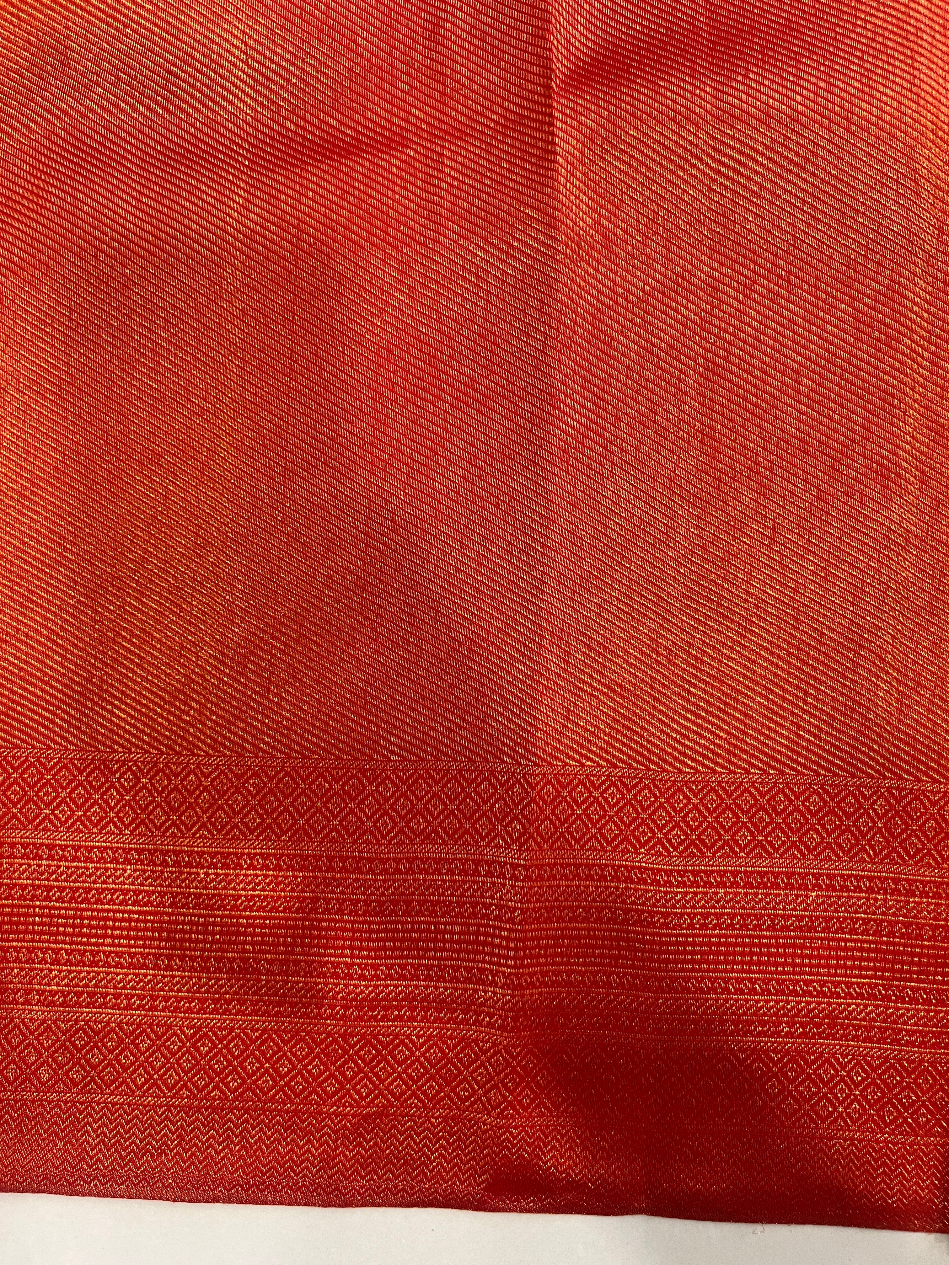 Diagonal Weaving Pattern Kanchipuram Saree | HH123