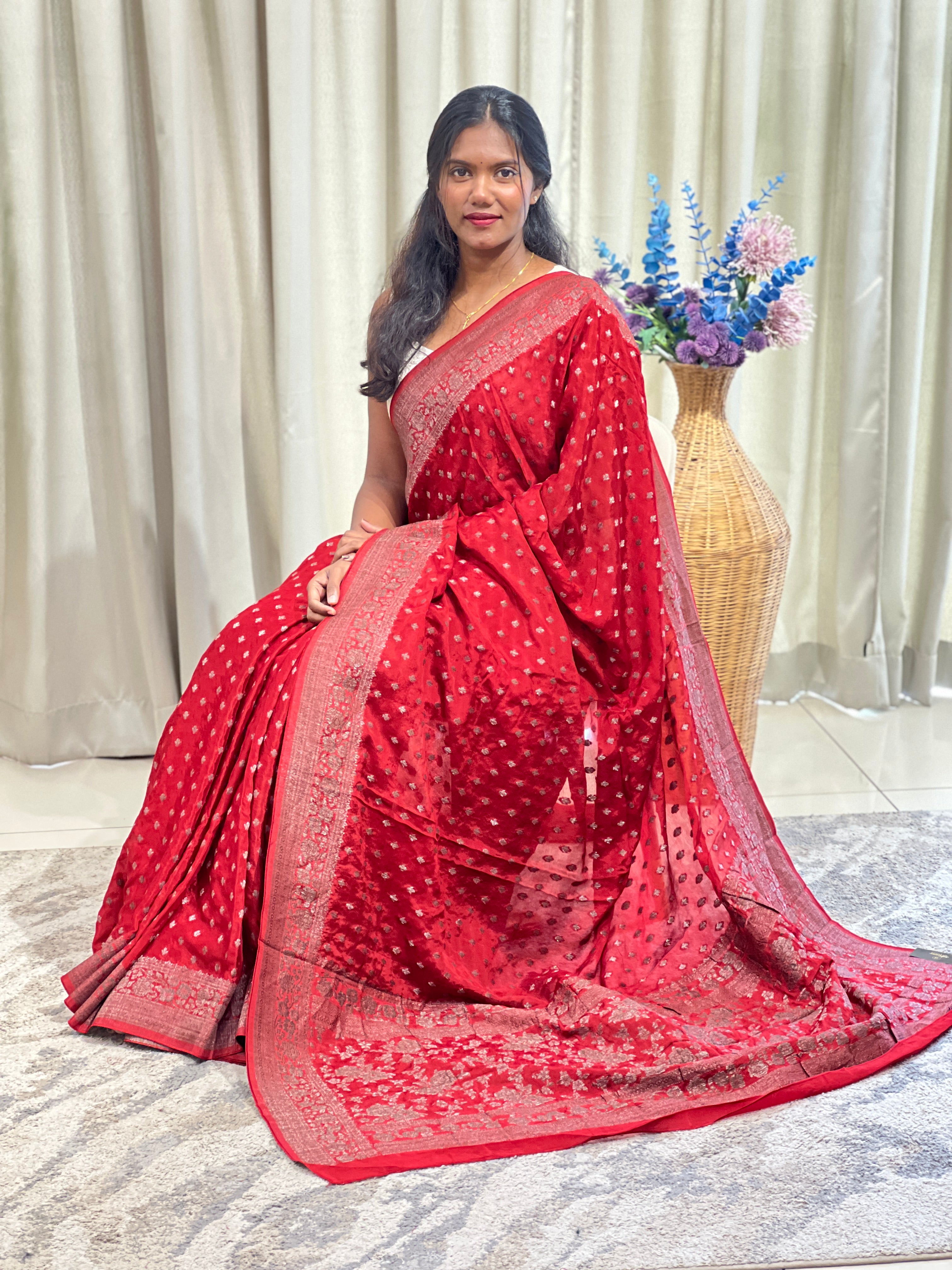 Banarasi Woven Crepe Silk Saree | YNG1732