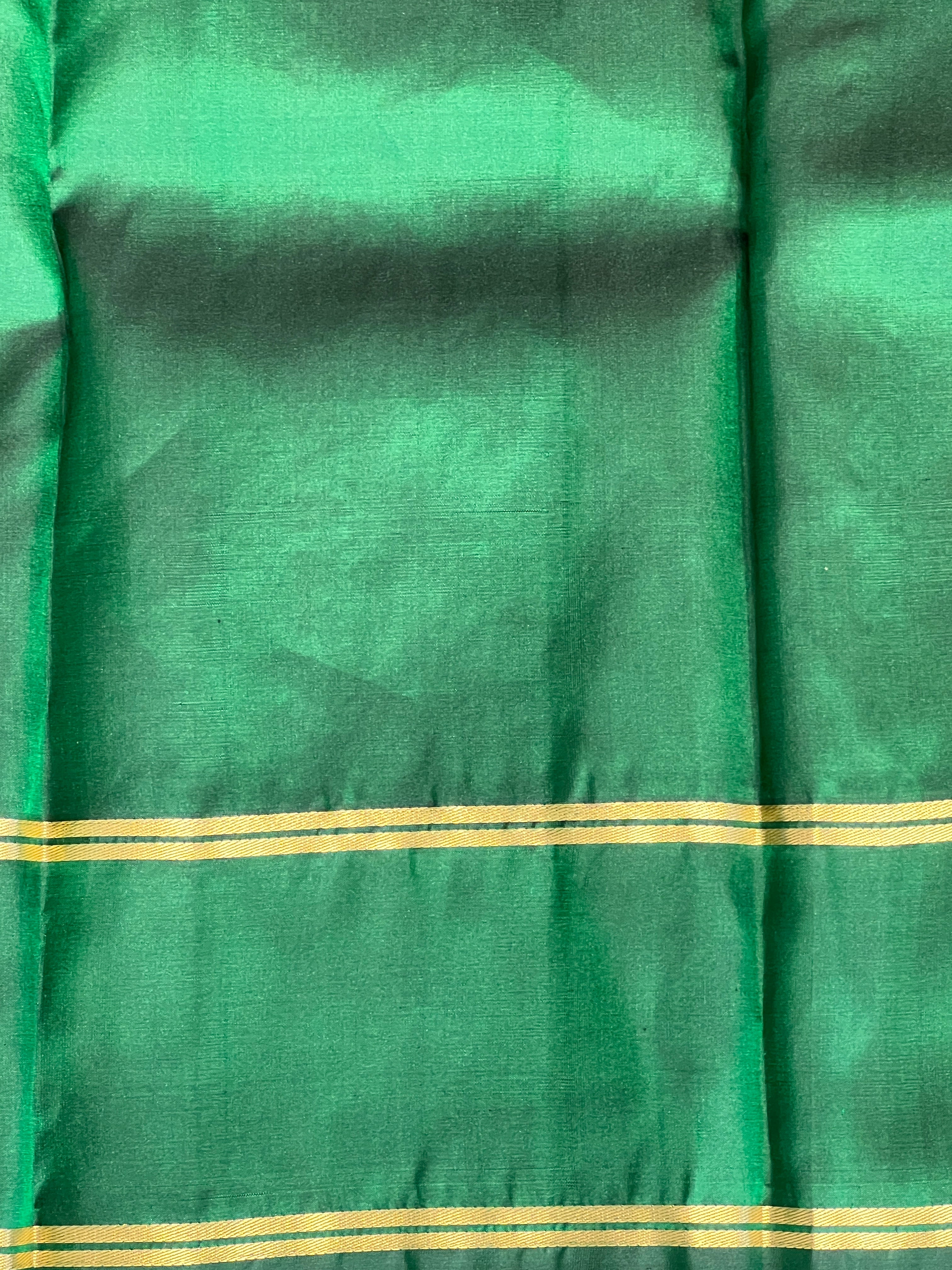 Floral Buta Woven Soft Silk Saree | SMT178