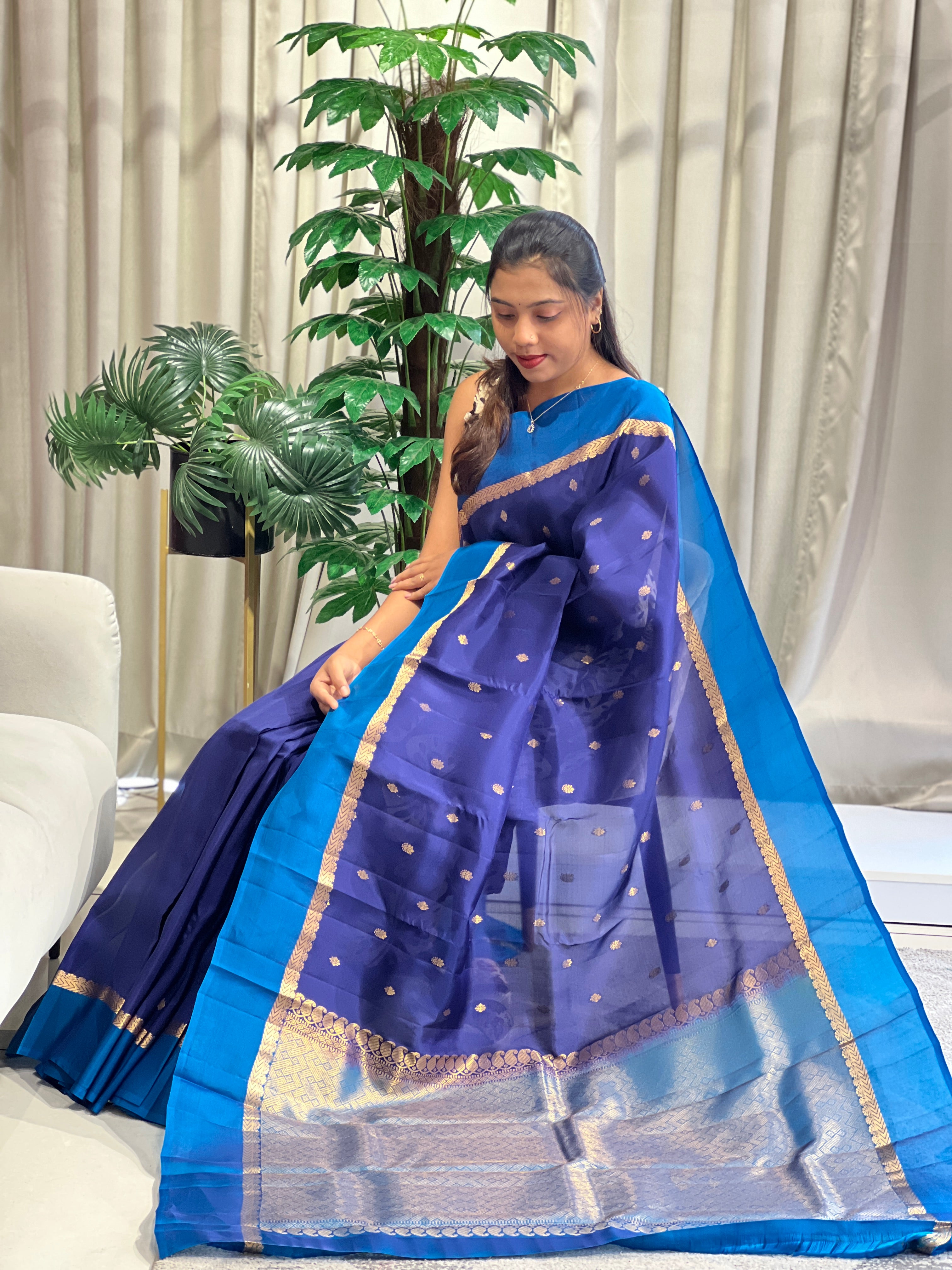 Floral Buta Woven Soft Silk Saree | SMT234