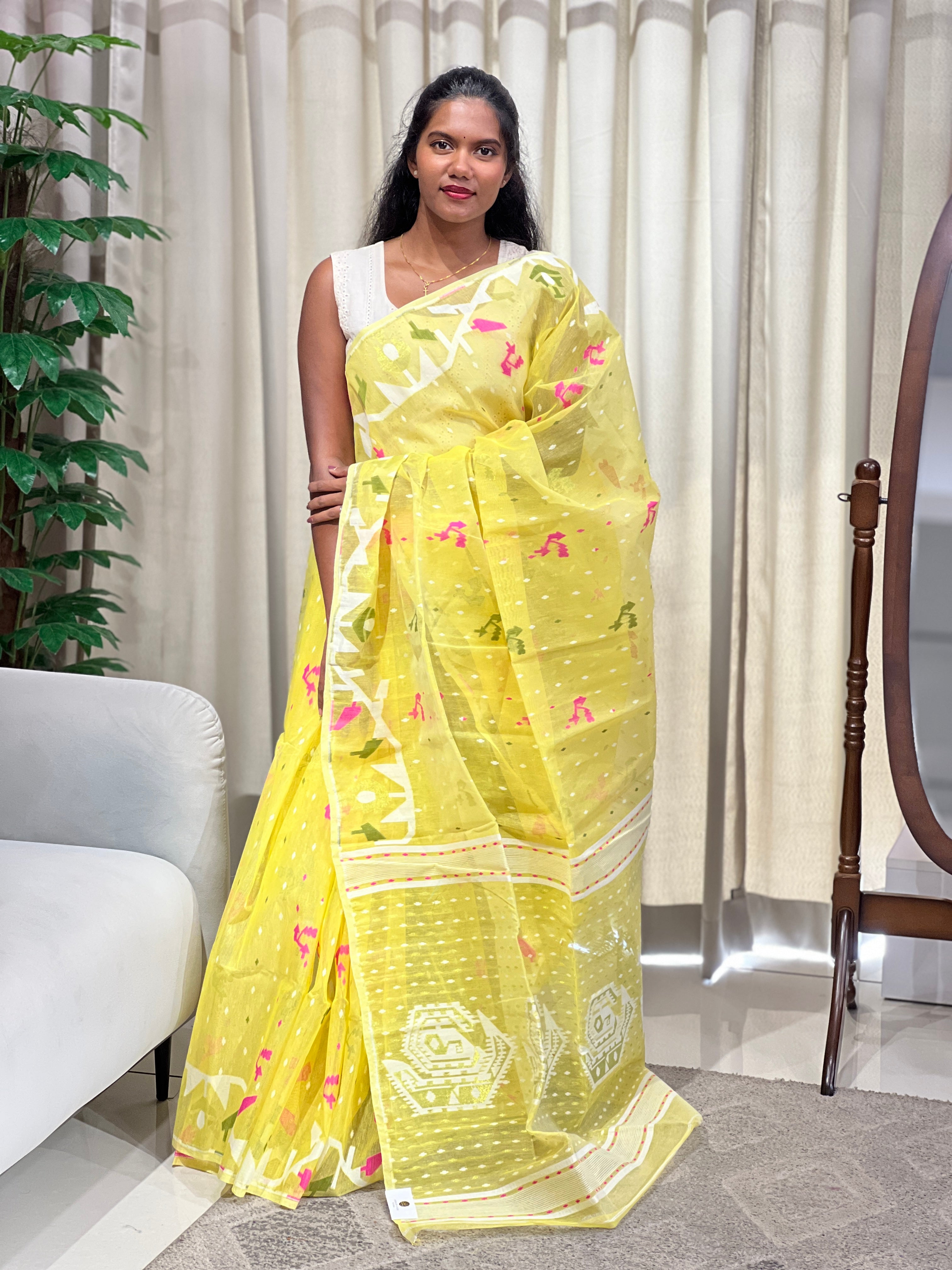 Traditional Jamdani Woven Organdy-Cotton Saree | AYD244