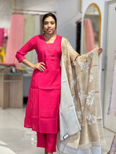 Pin Tuck With Zari Detailed Semi Silk Kurta Set | DIL154