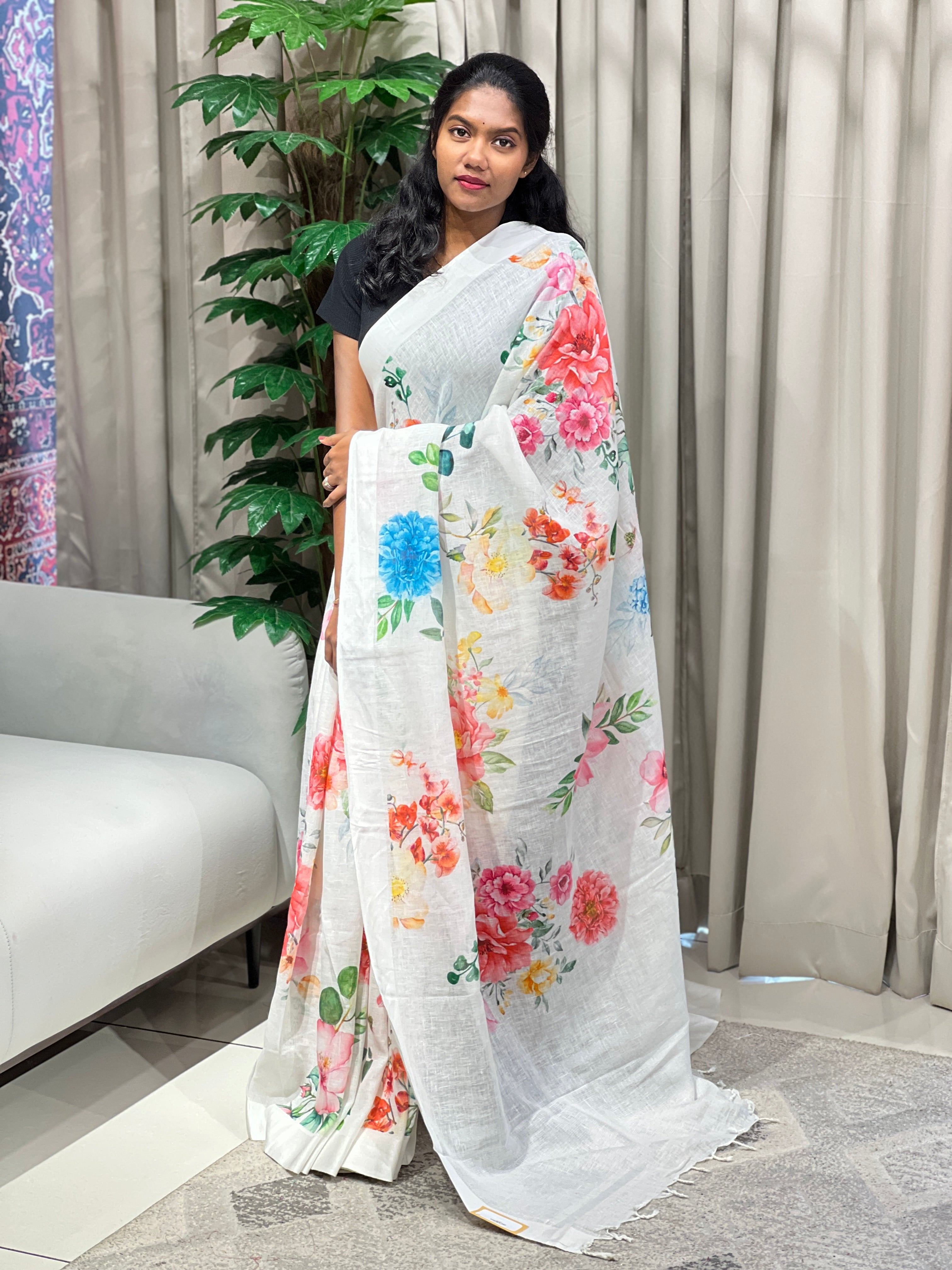 Floral Digital Printed Pure Linen Saree | MR432