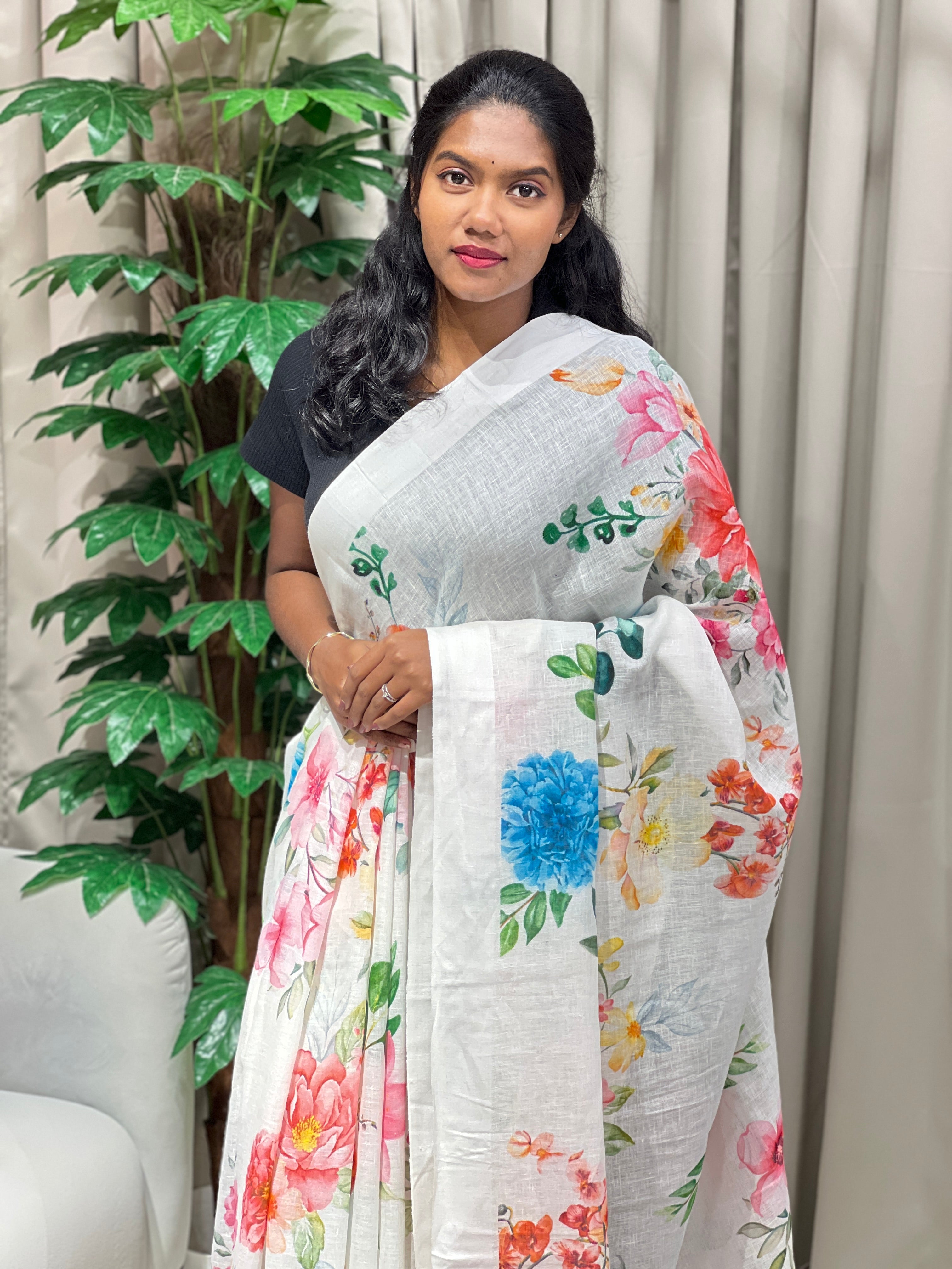 Floral Digital Printed Pure Linen Saree | MR432